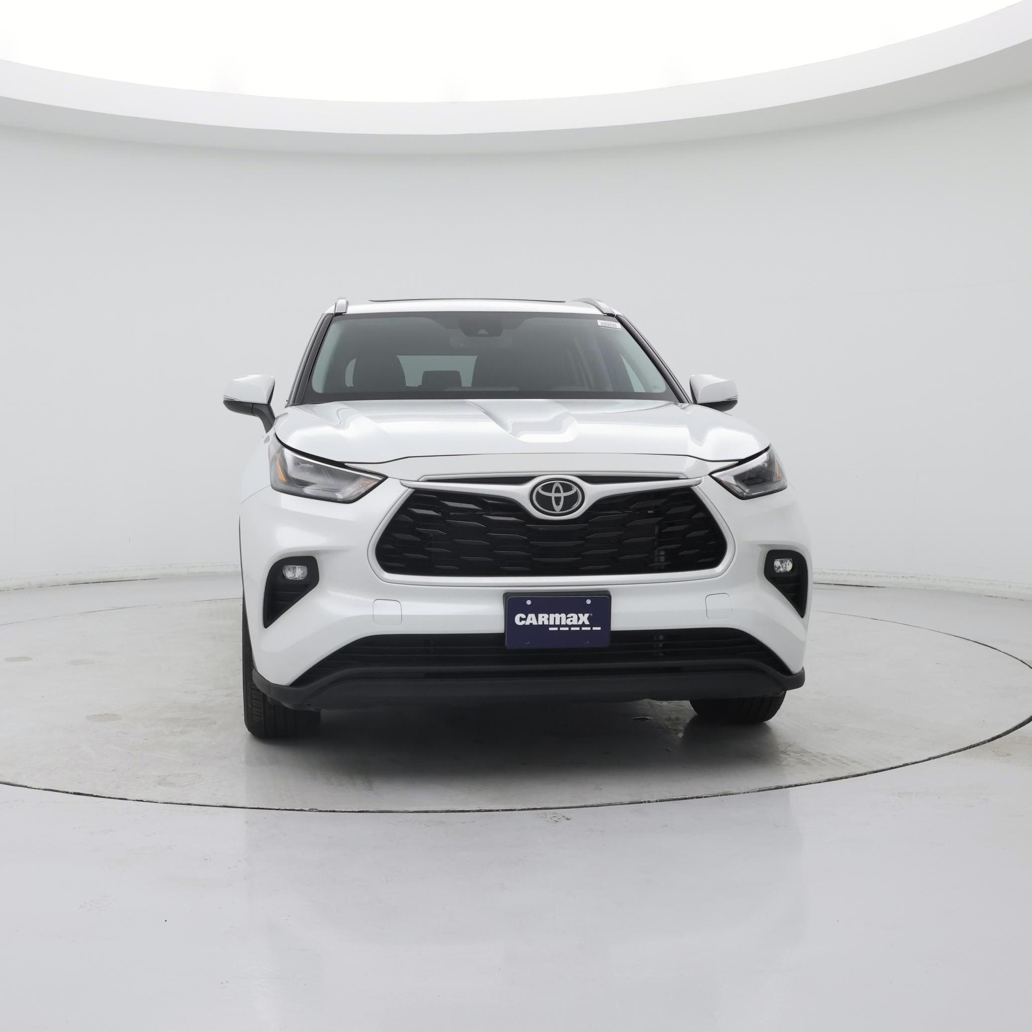 Thumbnail: 2023 Toyota Highlander - 5