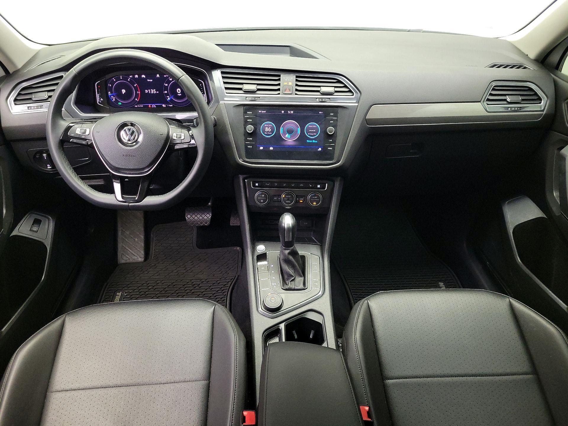 Thumbnail: 2020 Volkswagen Tiguan - 9