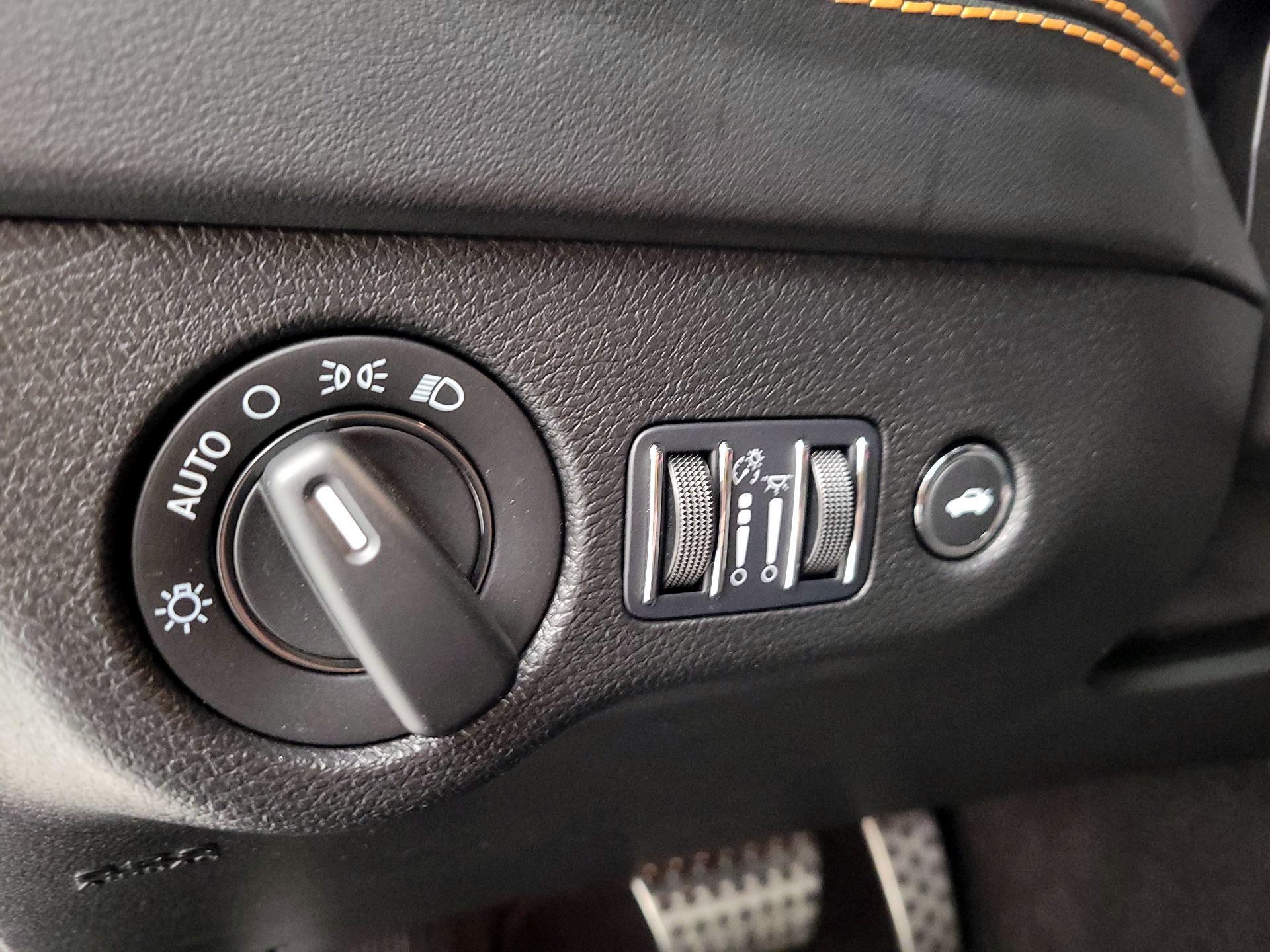 Thumbnail: 2023 Dodge Charger - 13