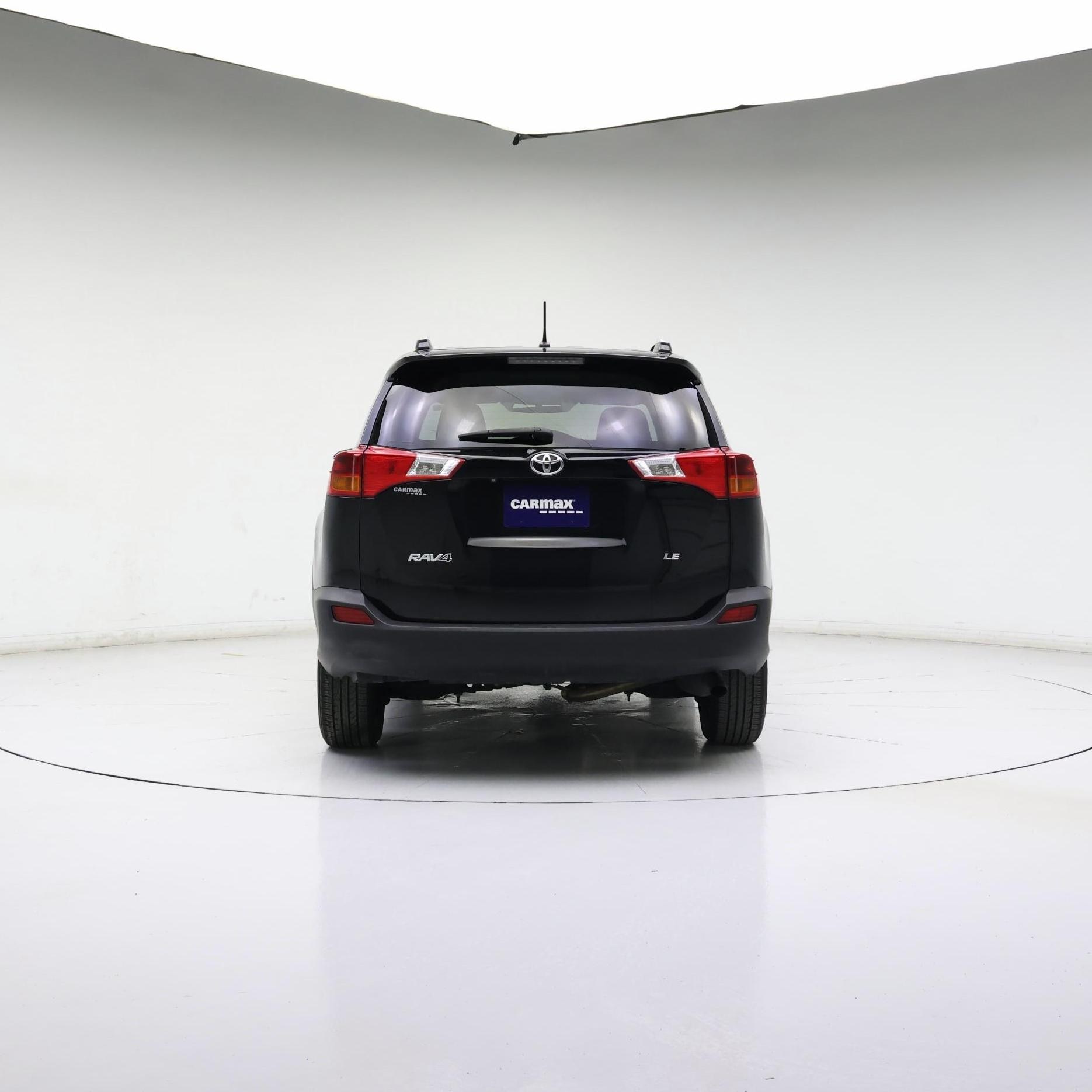 Thumbnail: 2015 Toyota RAV4 - 6