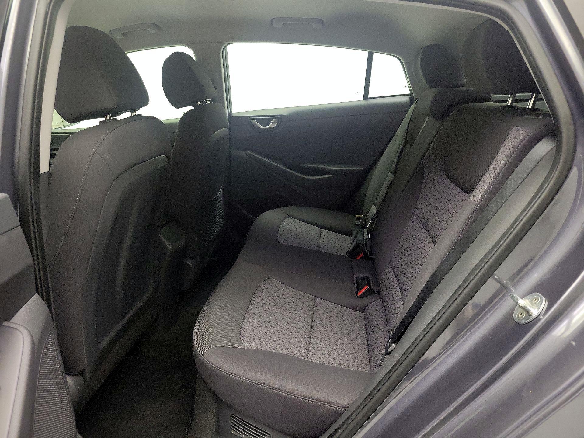 Thumbnail: 2018 Hyundai Ioniq - 19