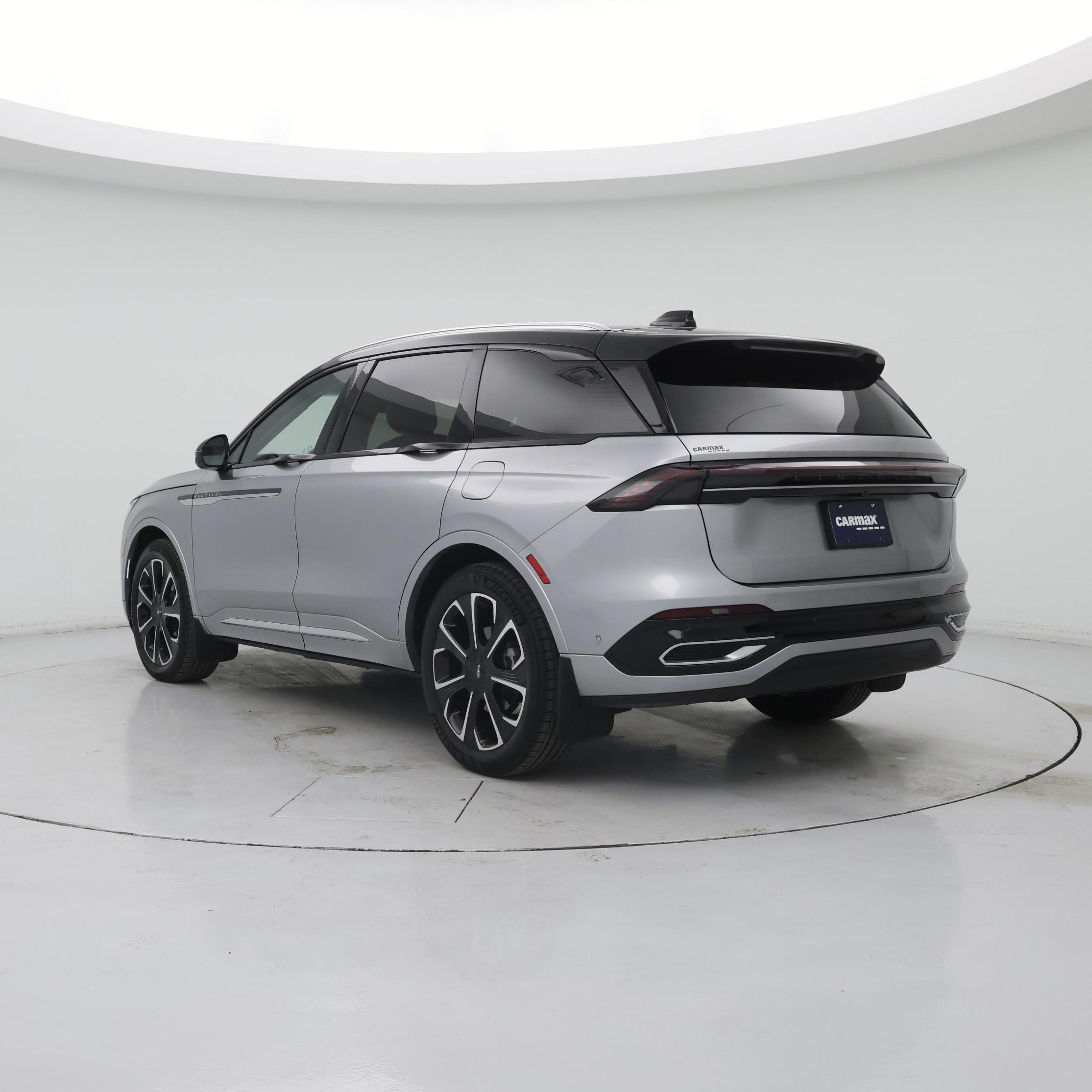 Thumbnail: 2024 Lincoln Nautilus - 2