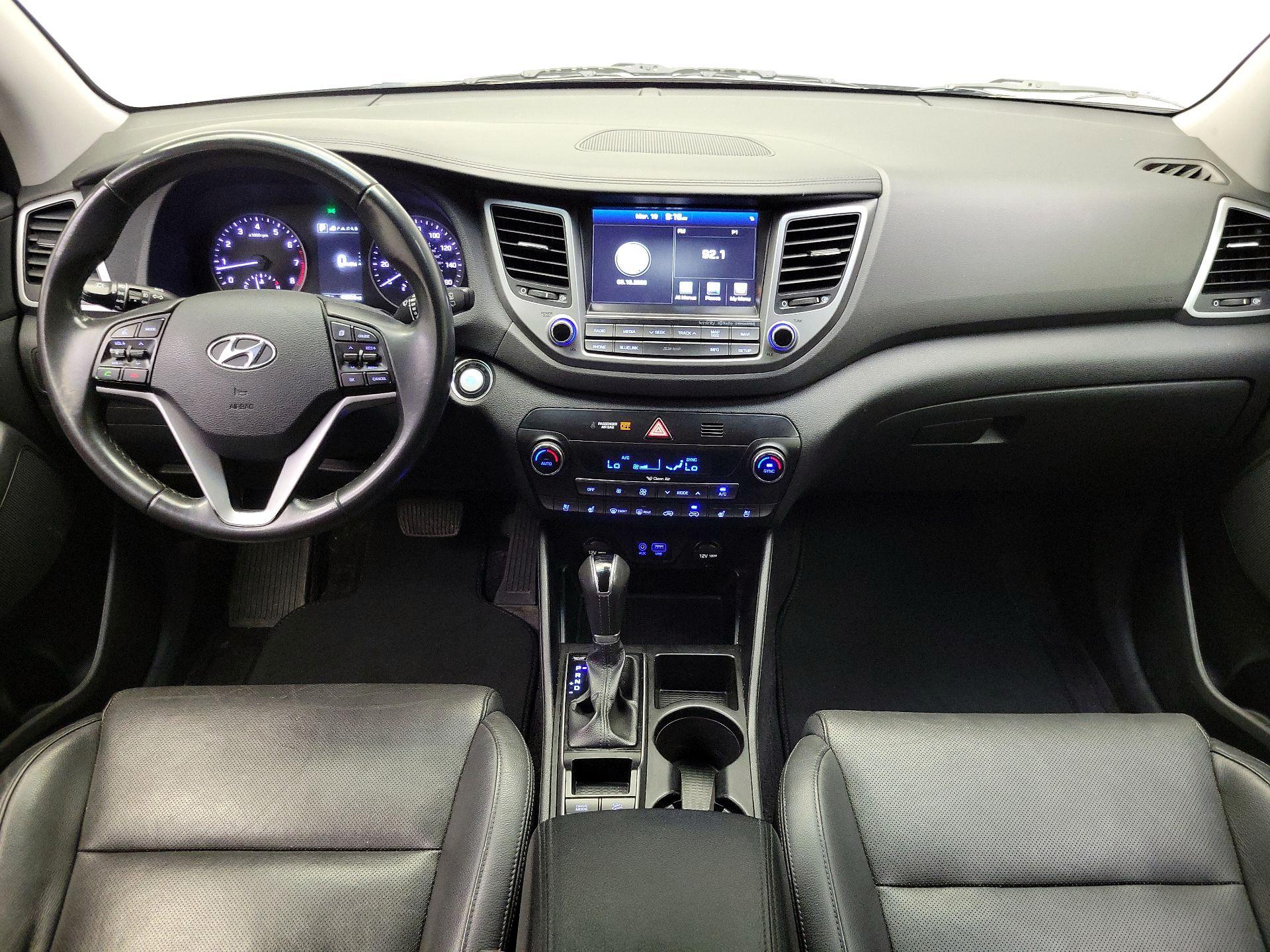 Thumbnail: 2017 Hyundai Tucson - 9