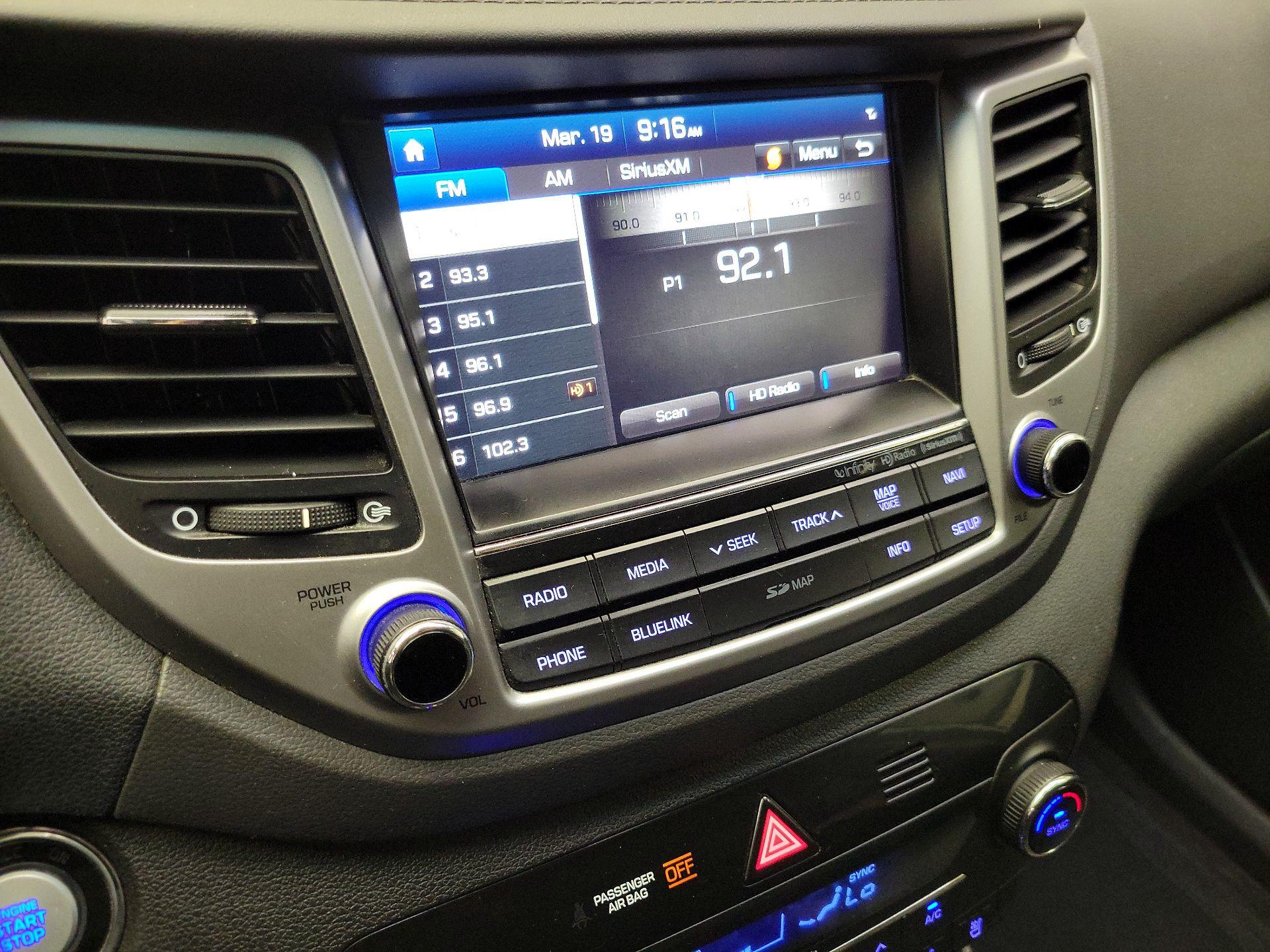 Thumbnail: 2017 Hyundai Tucson - 15