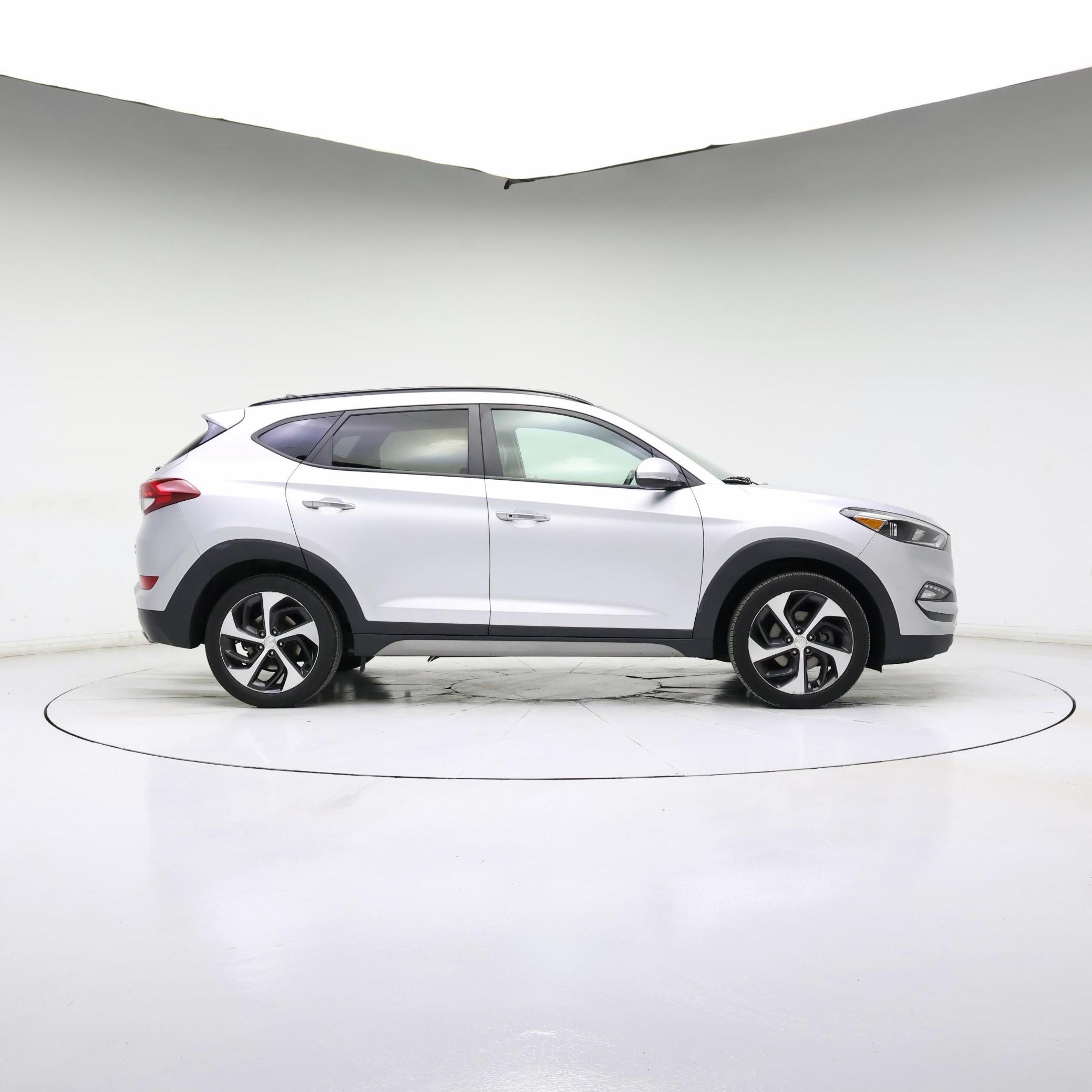 Thumbnail: 2017 Hyundai Tucson - 7