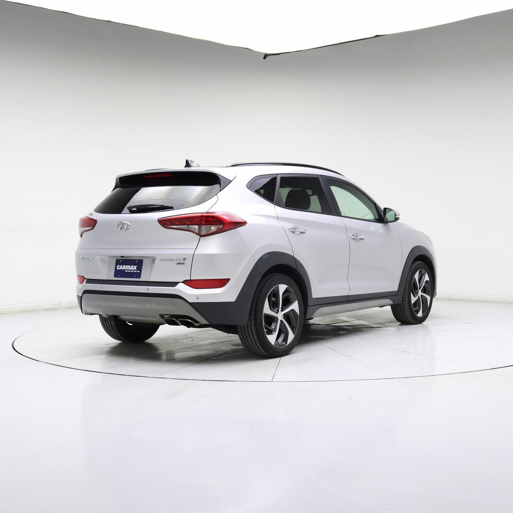 Thumbnail: 2017 Hyundai Tucson - 8