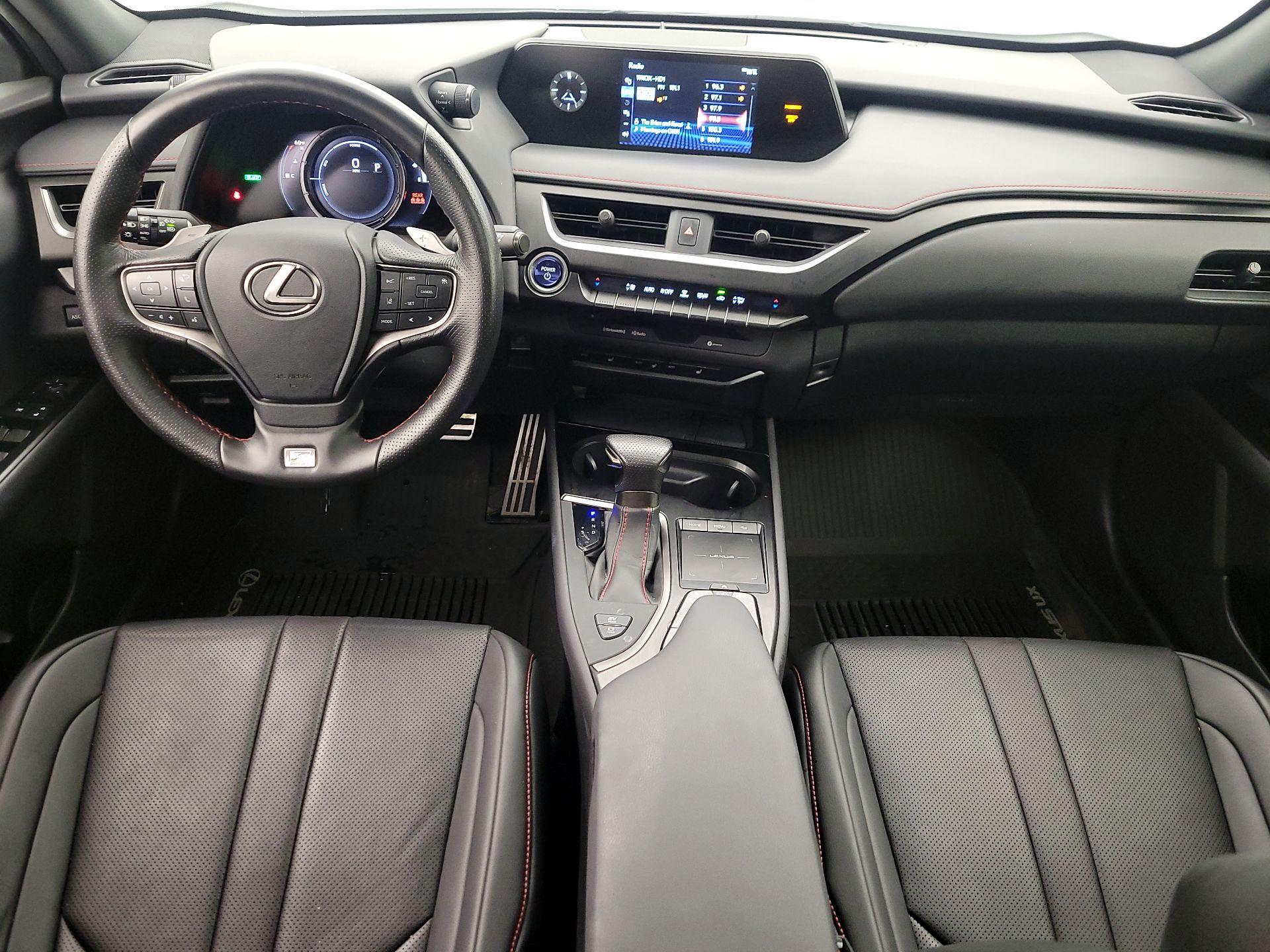 Thumbnail: 2020 Lexus UX - 9