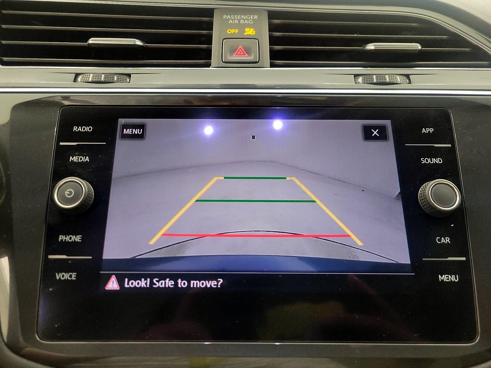 Thumbnail: 2019 Volkswagen Tiguan - 14