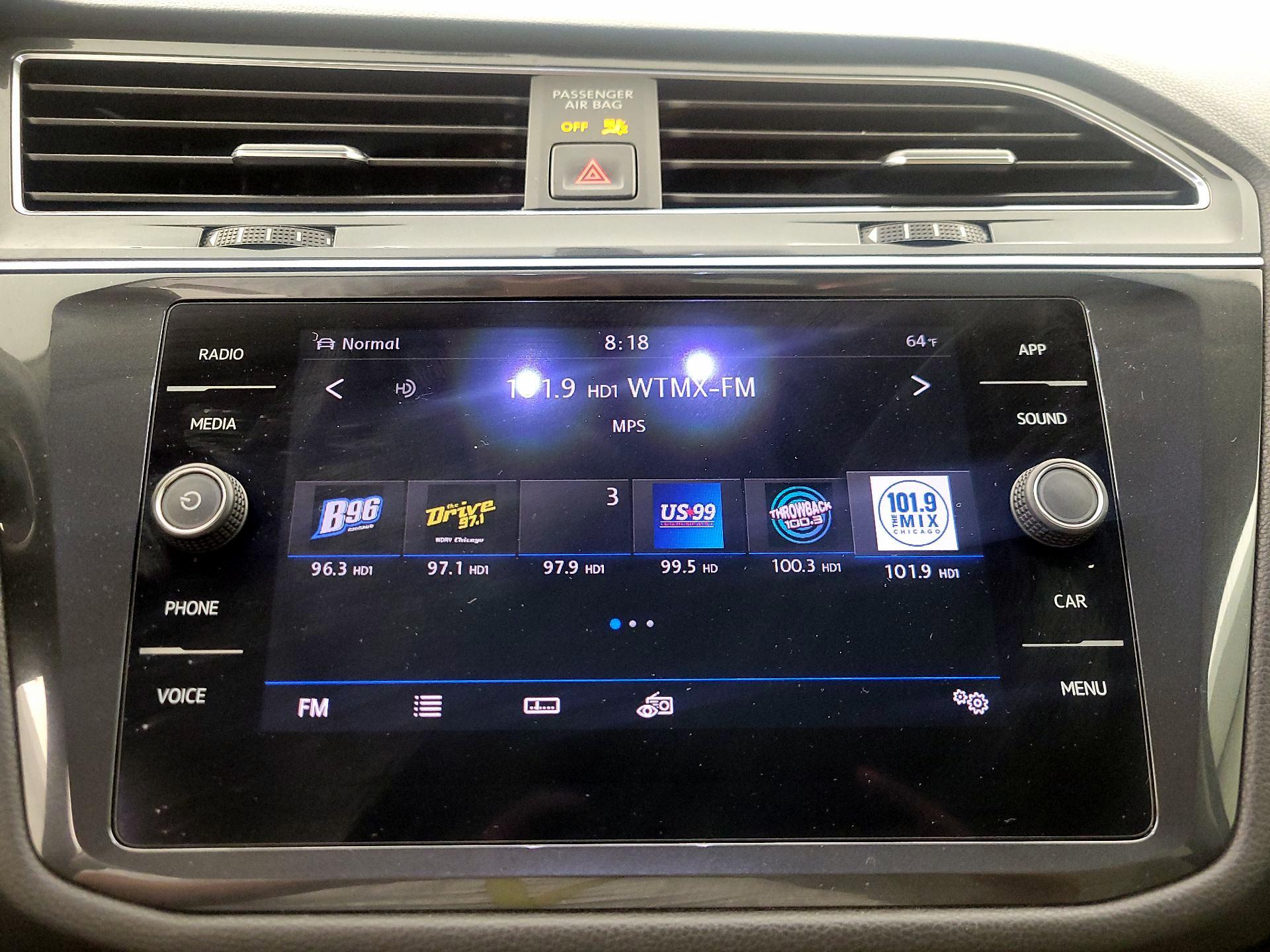 Thumbnail: 2019 Volkswagen Tiguan - 15