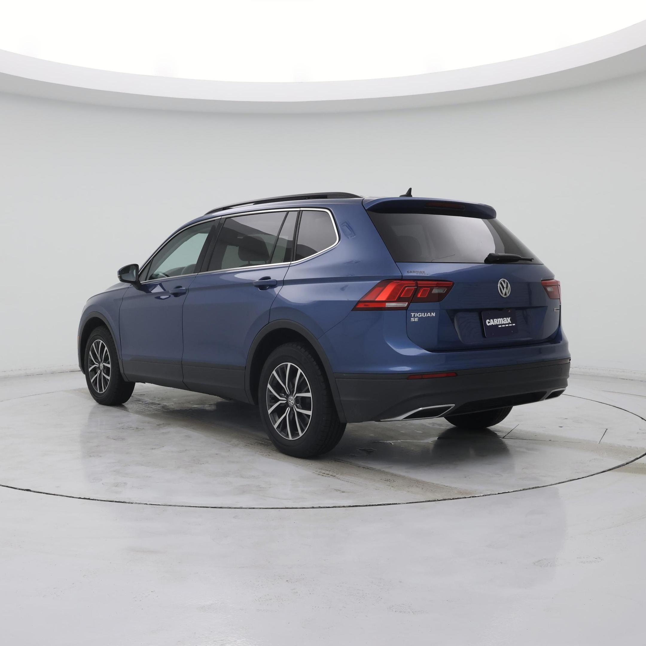 Thumbnail: 2019 Volkswagen Tiguan - 2