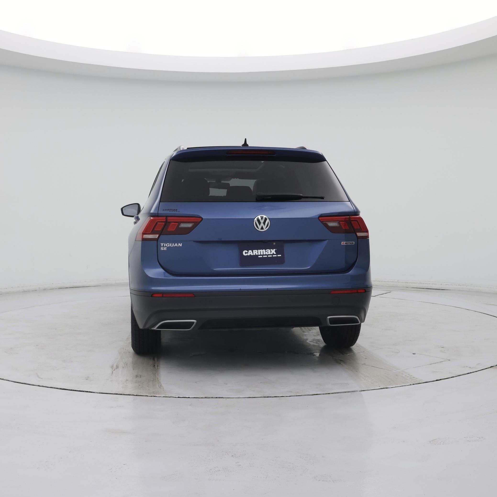 Thumbnail: 2019 Volkswagen Tiguan - 6