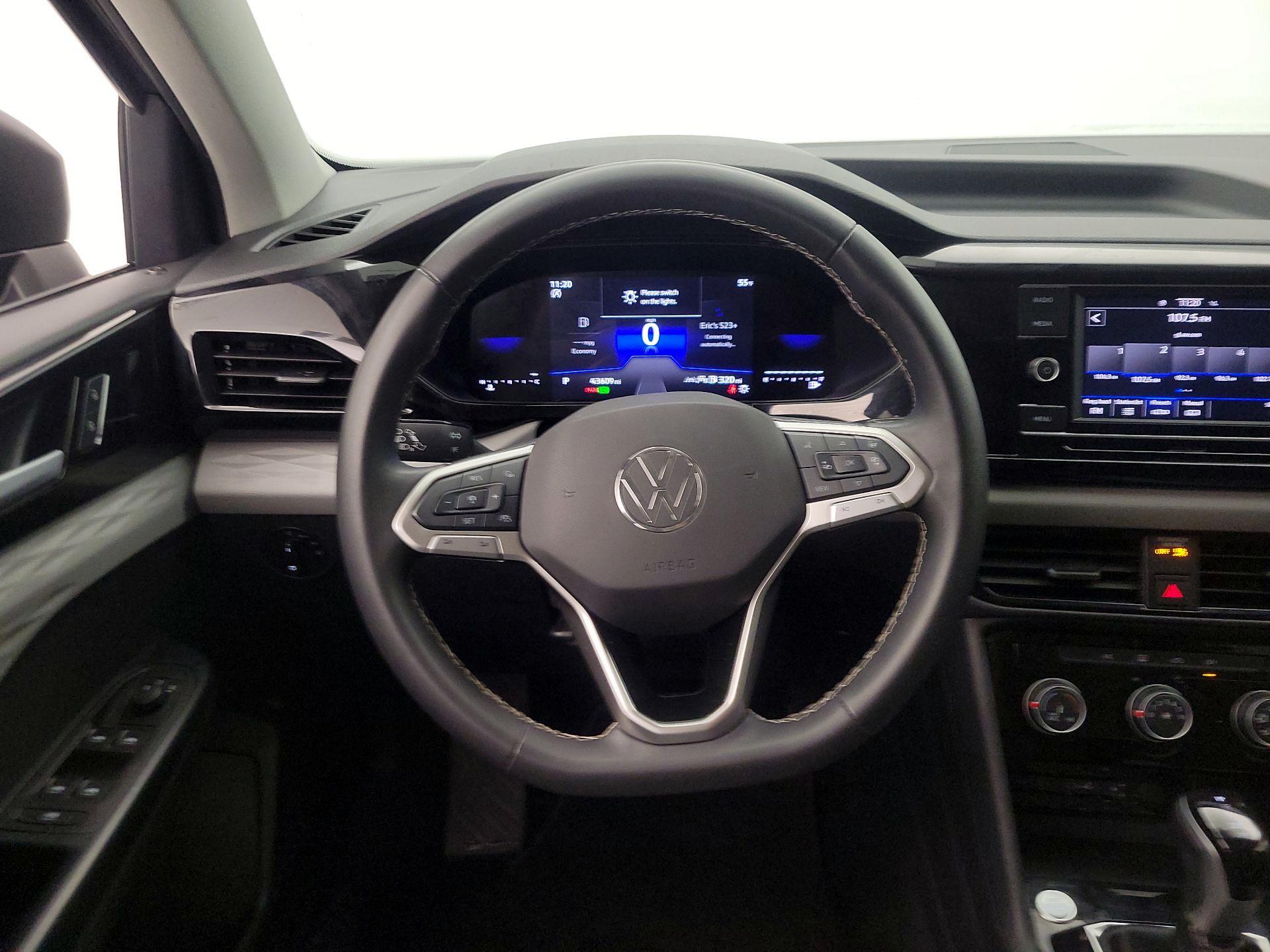 Thumbnail: 2024 Volkswagen Taos - 10