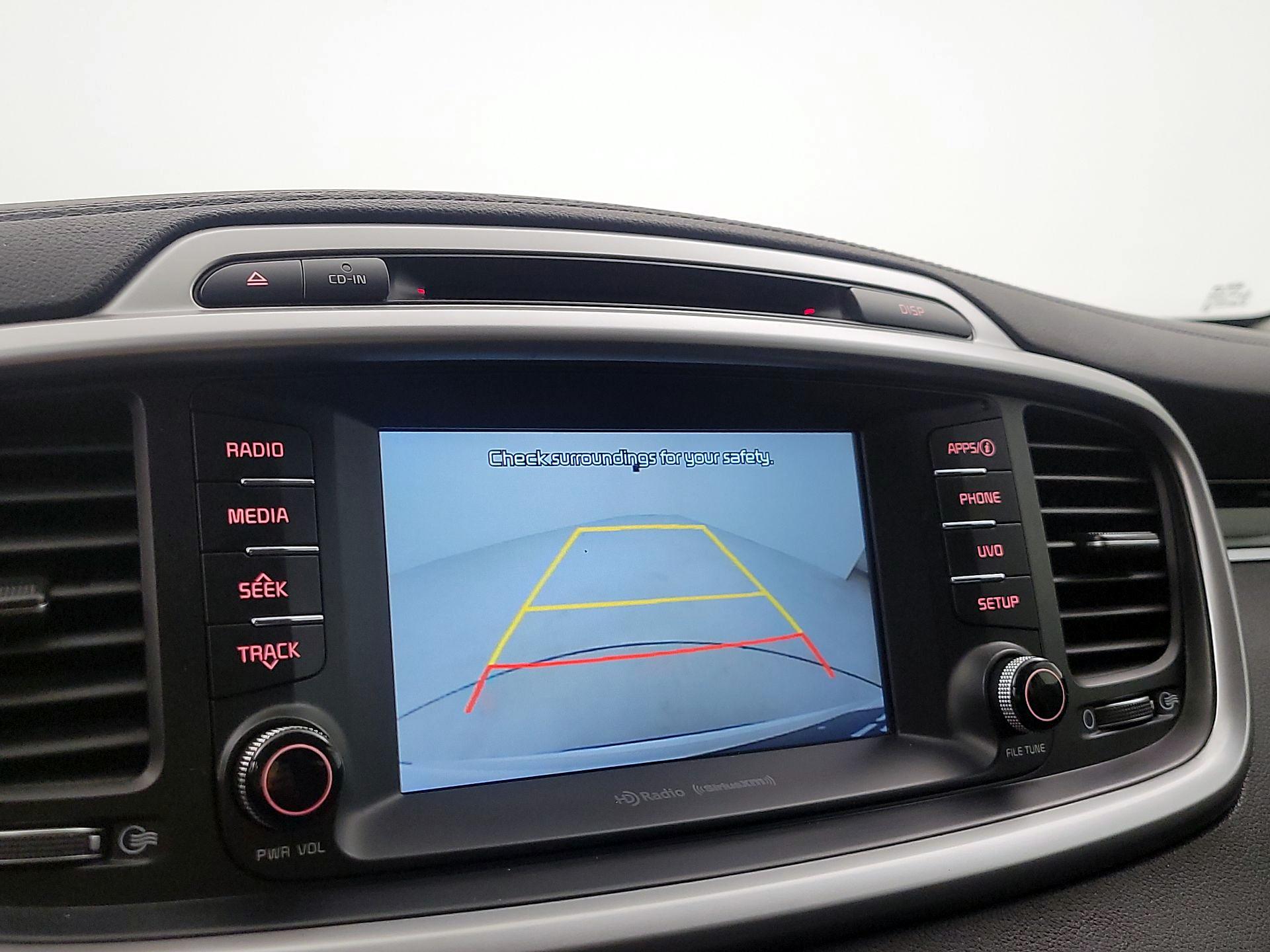 Thumbnail: 2017 Kia Sorento - 14