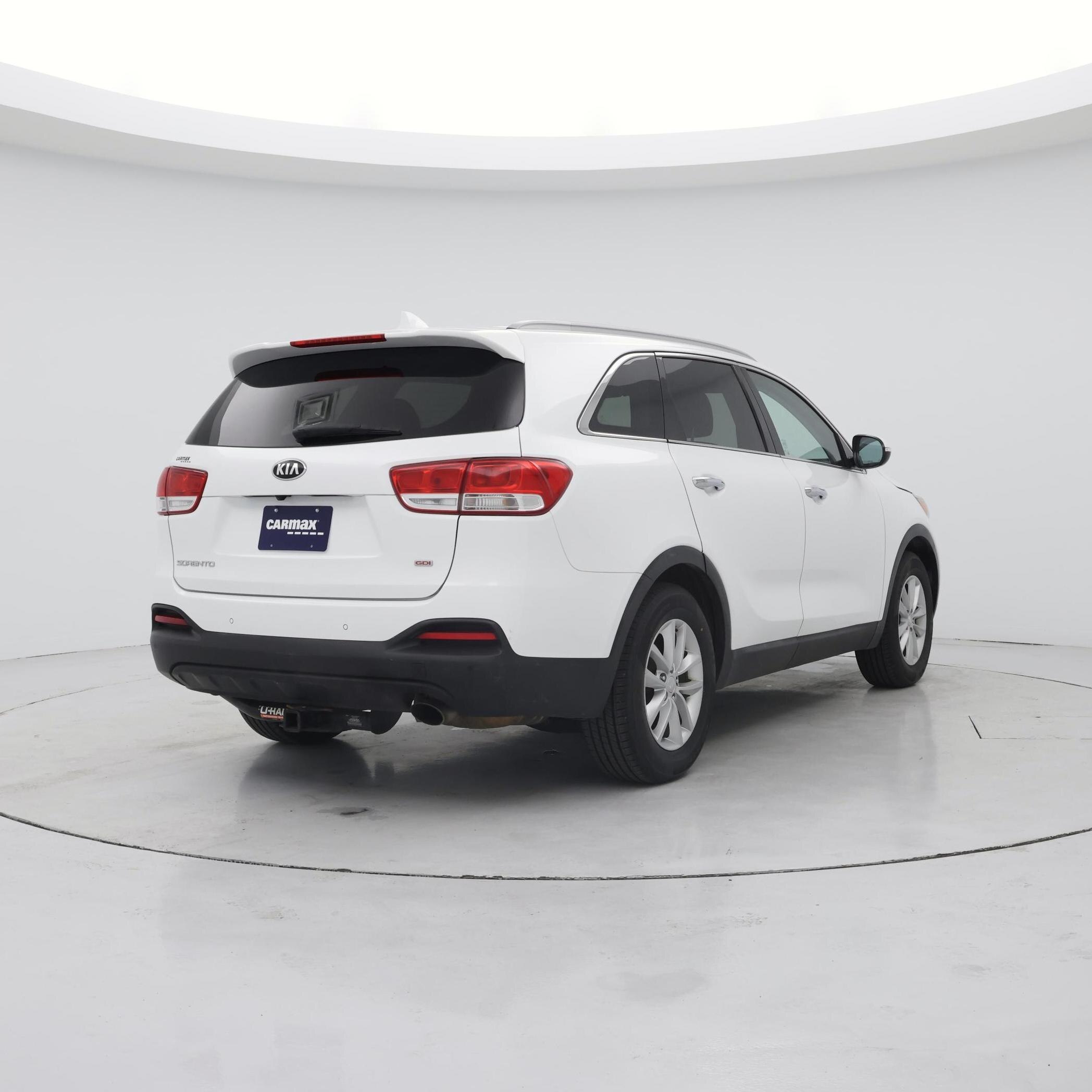 Thumbnail: 2017 Kia Sorento - 8