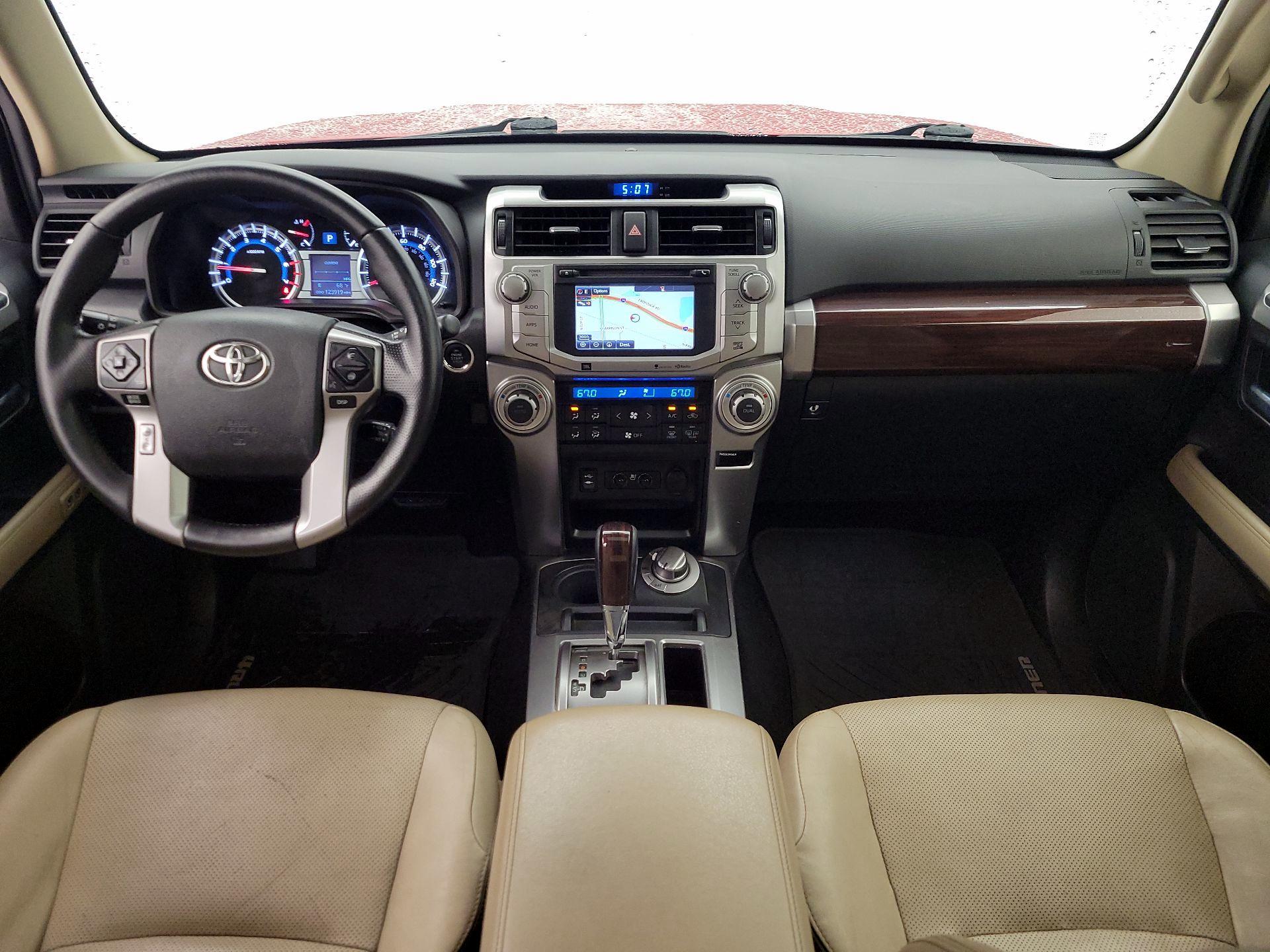 Thumbnail: 2015 Toyota 4Runner - 9