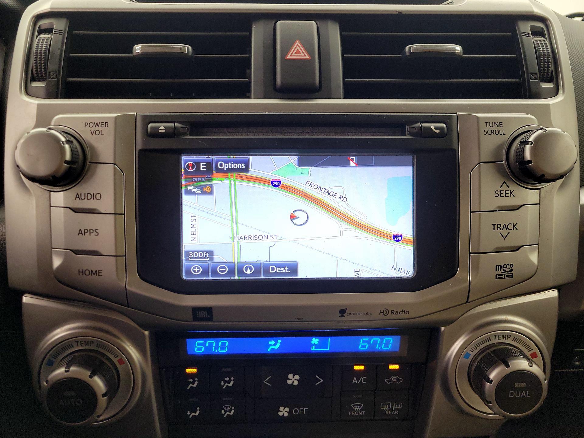 Thumbnail: 2015 Toyota 4Runner - 14