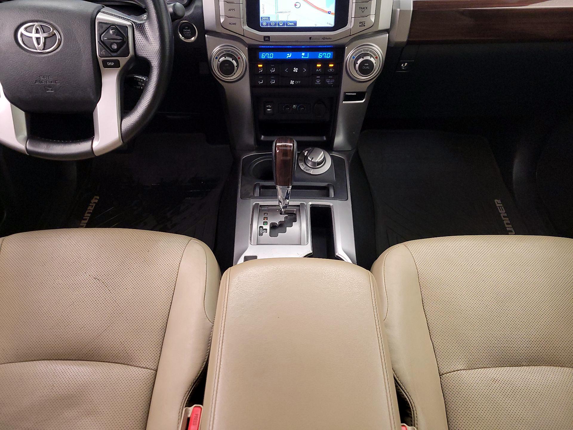 Thumbnail: 2015 Toyota 4Runner - 18