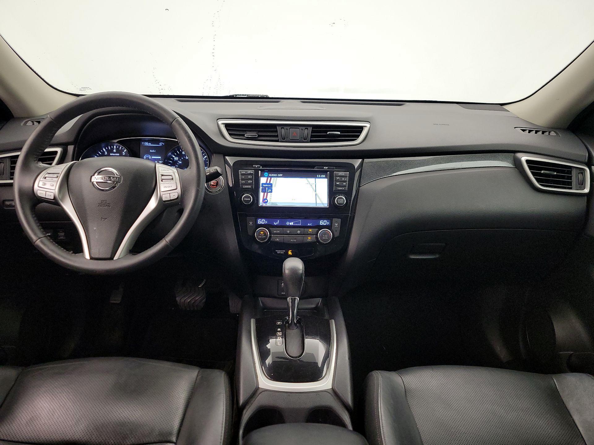 Thumbnail: 2015 Nissan Rogue - 9