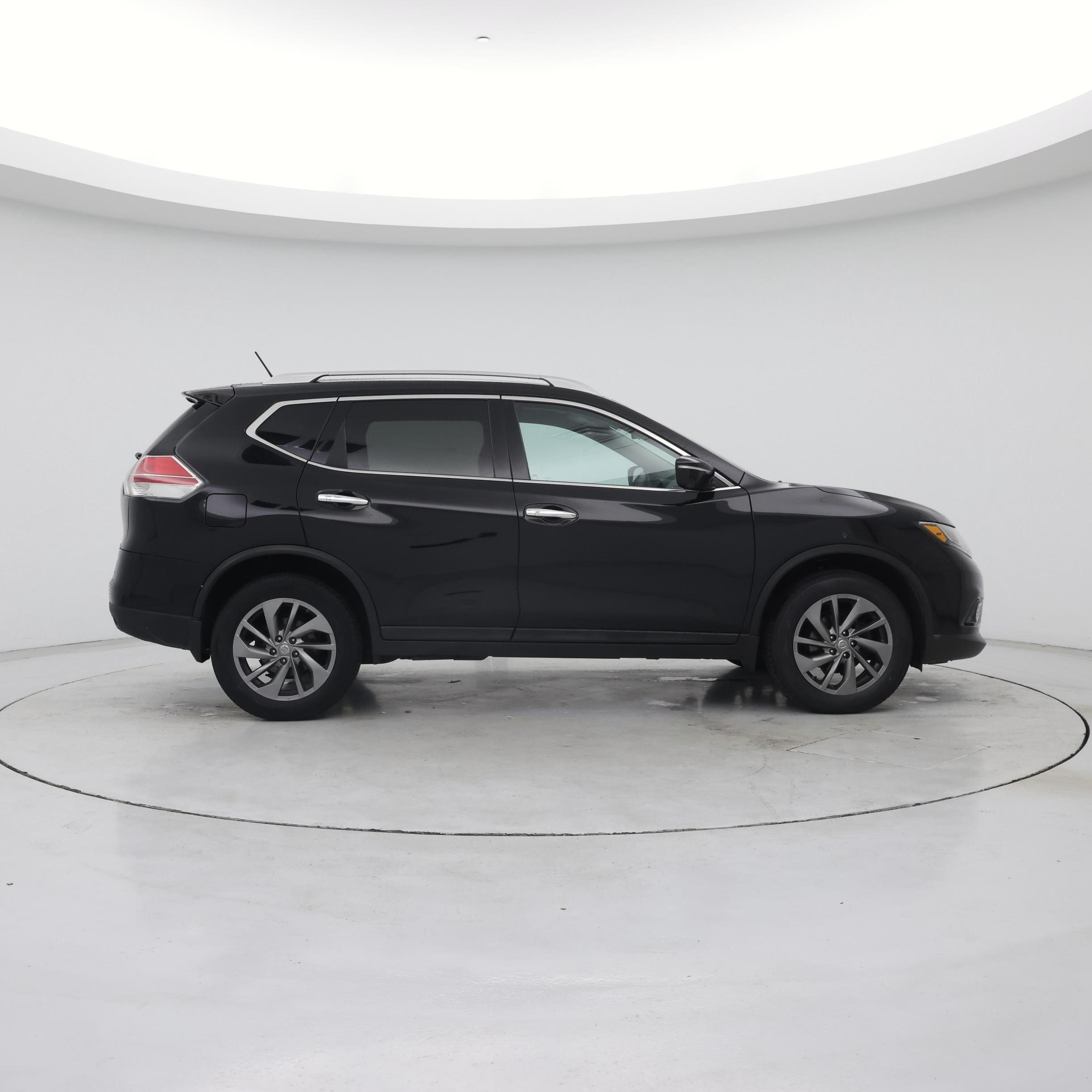 Thumbnail: 2015 Nissan Rogue - 7