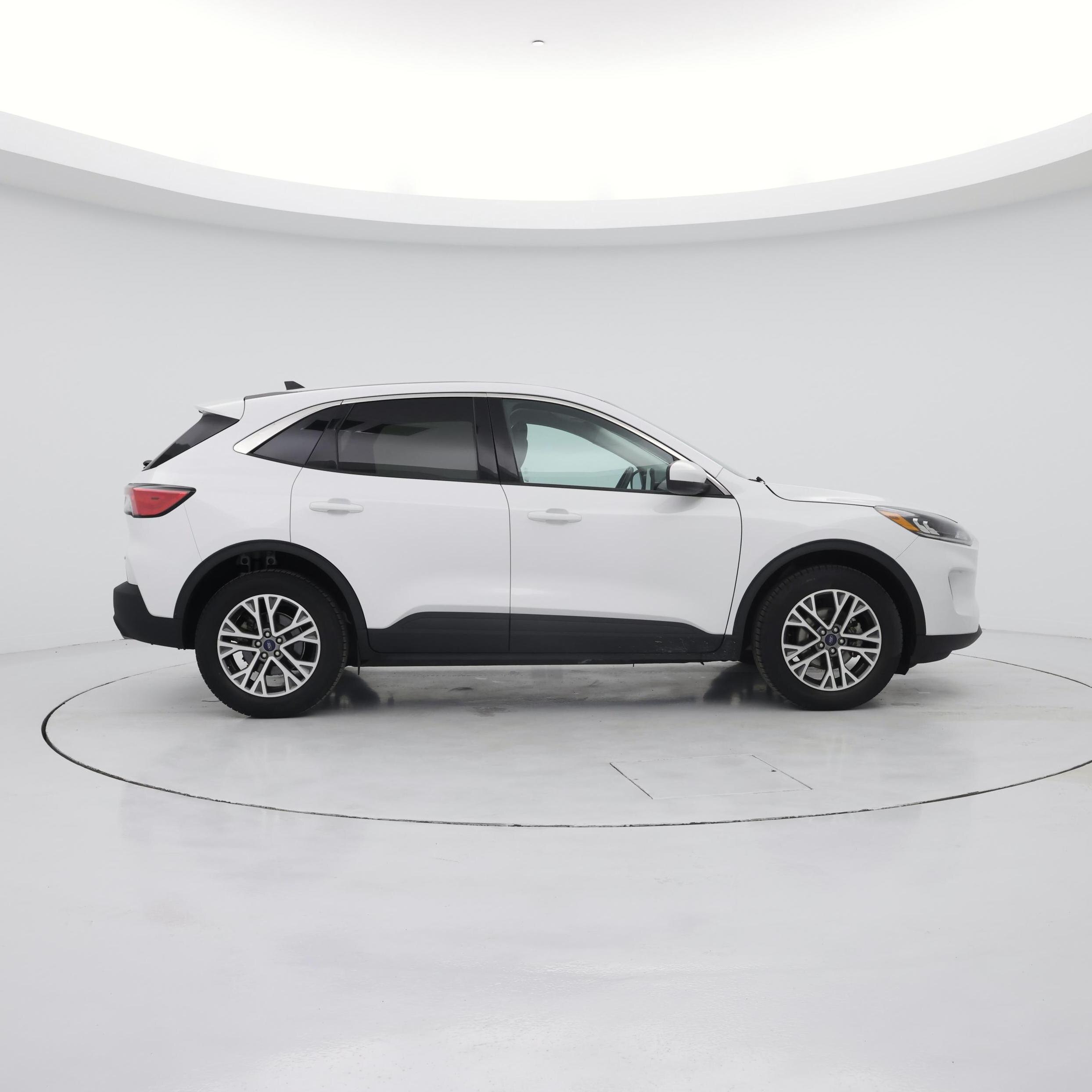 Thumbnail: 2022 Ford Escape - 7