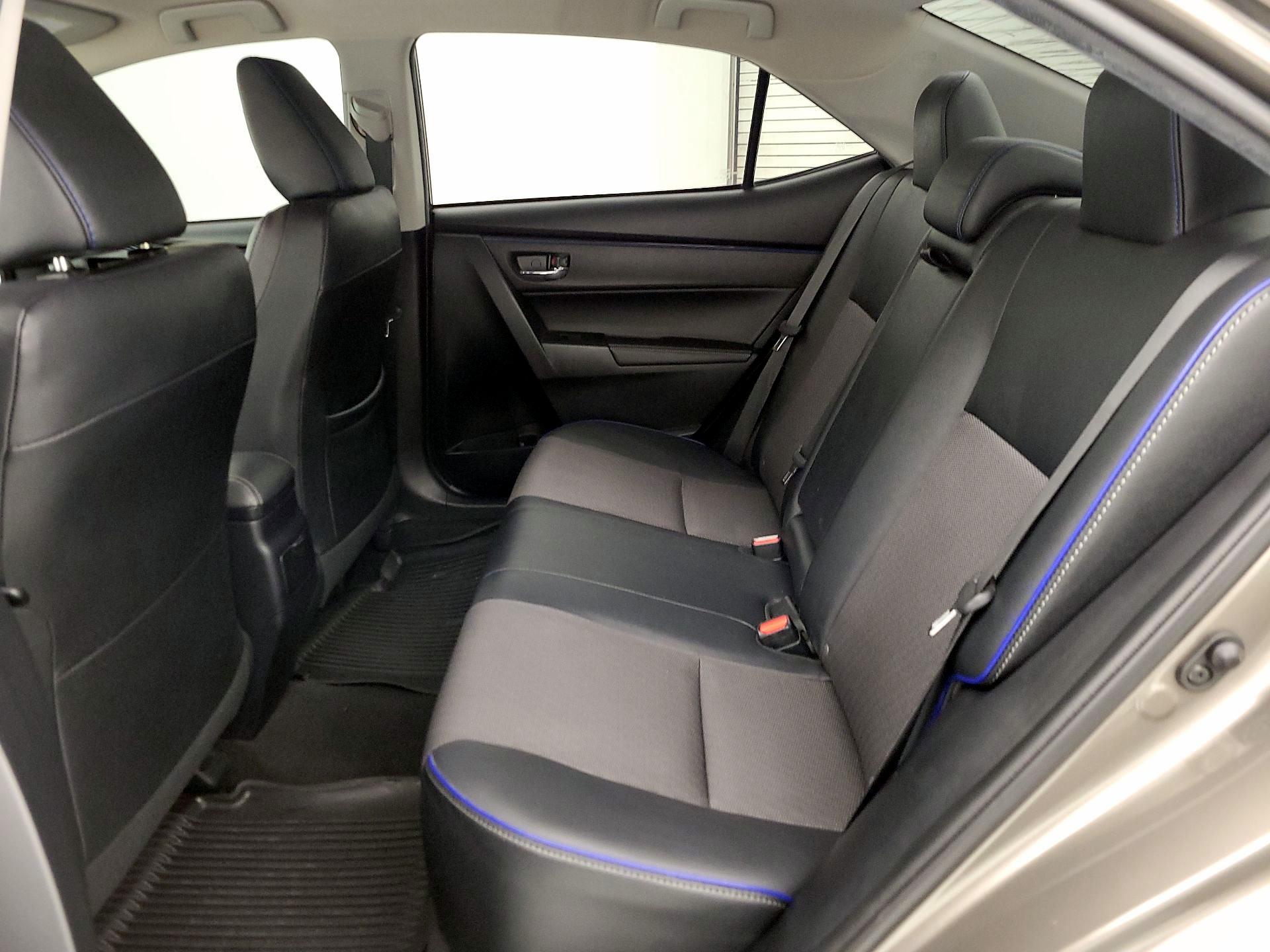 Thumbnail: 2017 Toyota Corolla - 19