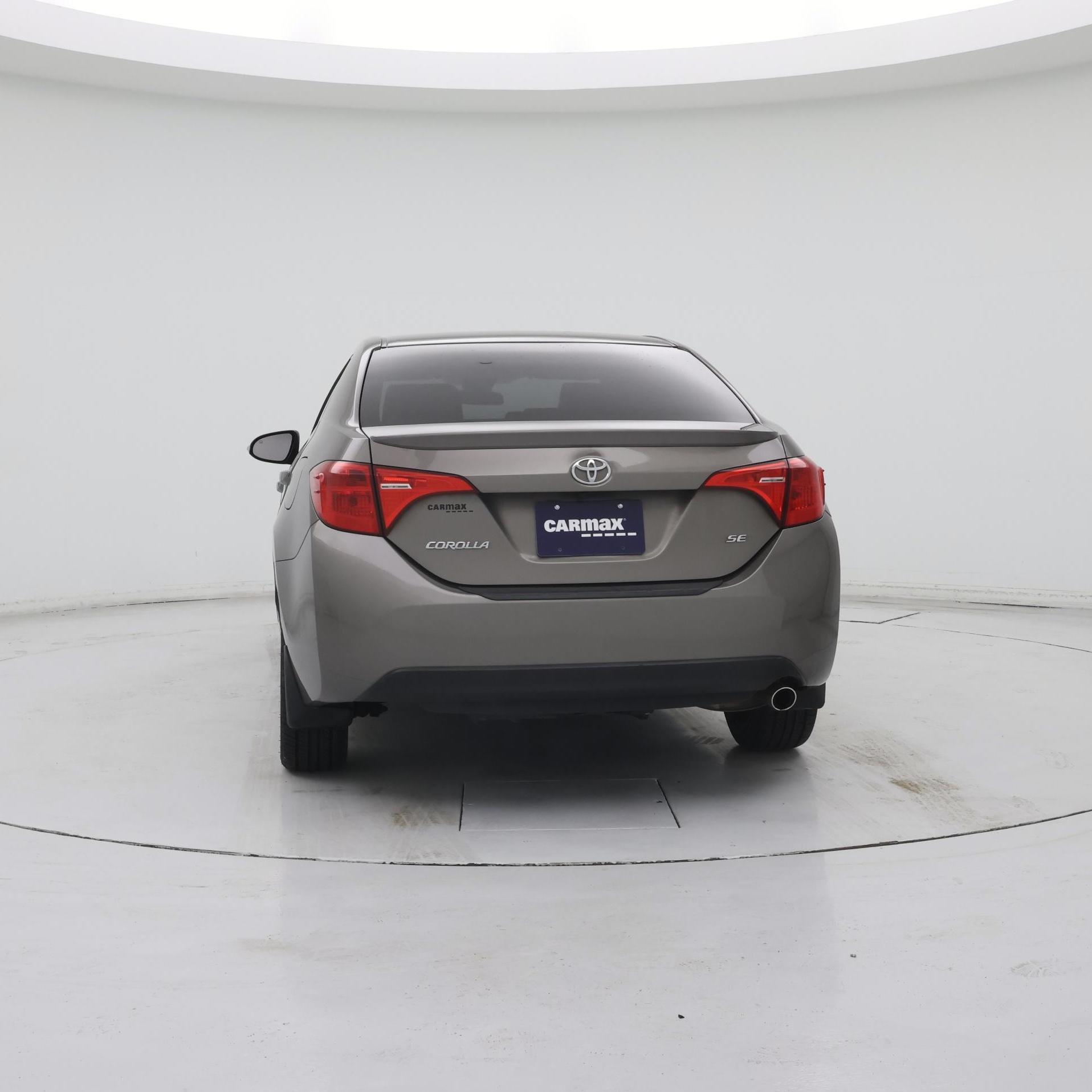 Thumbnail: 2017 Toyota Corolla - 6