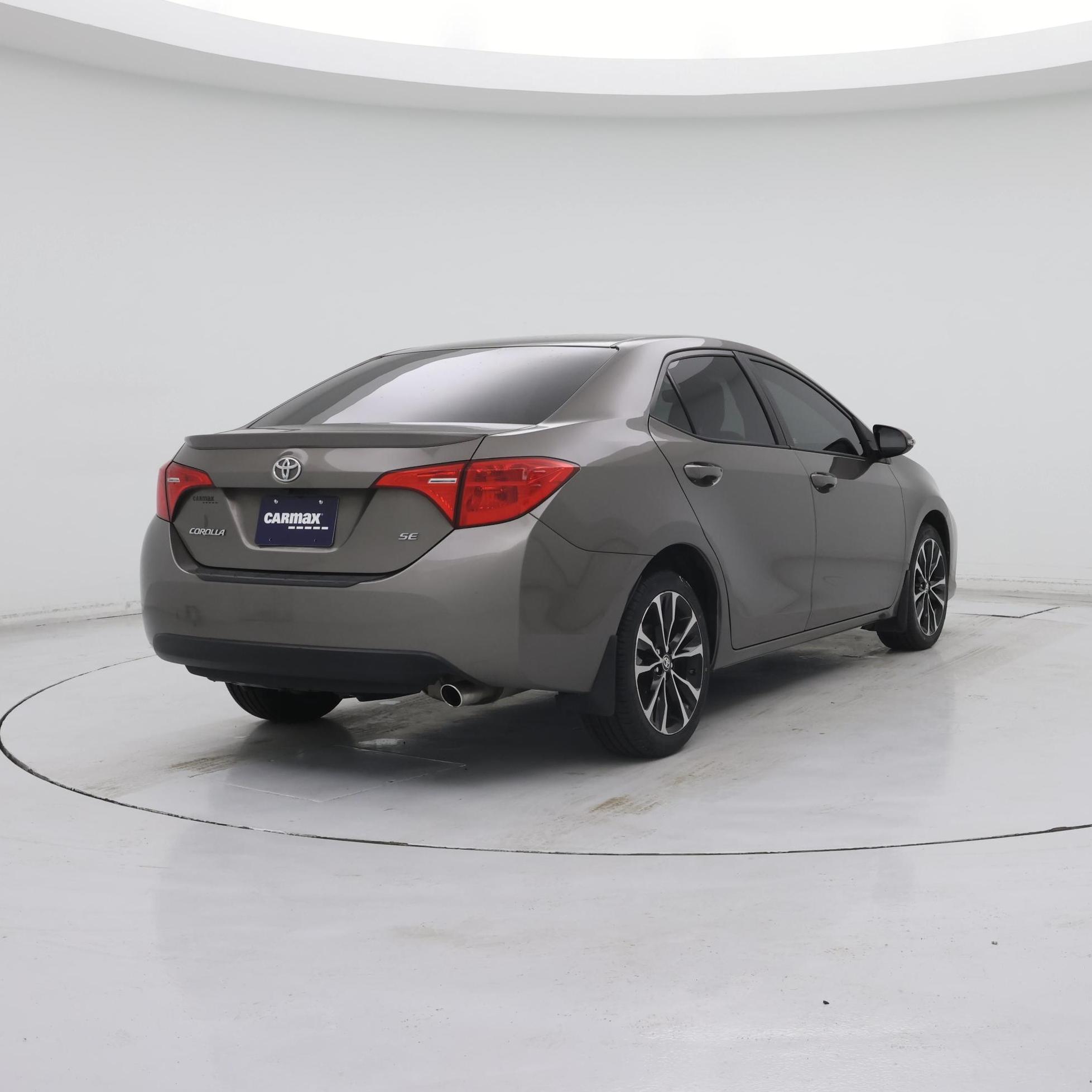 Thumbnail: 2017 Toyota Corolla - 8