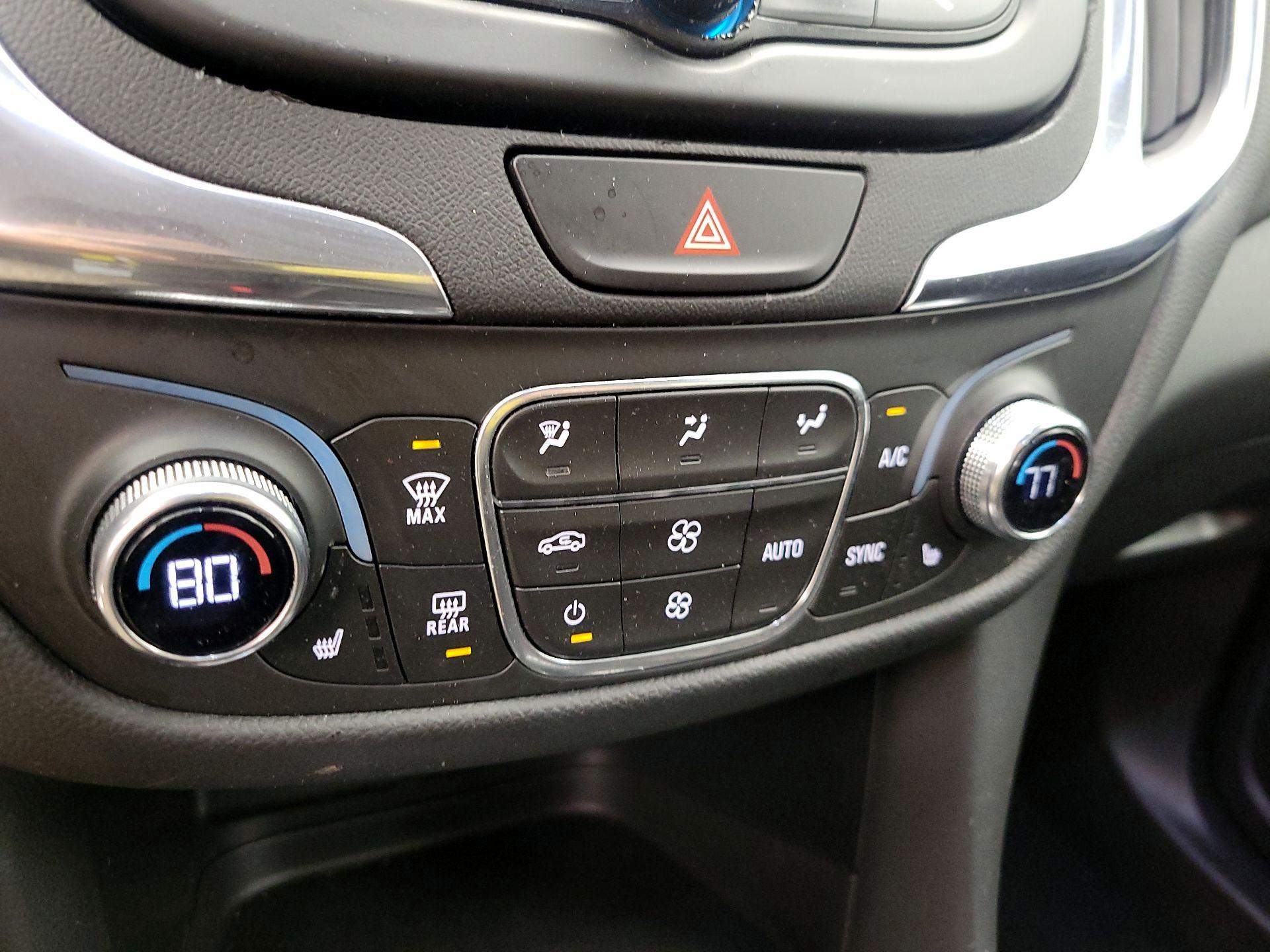 Thumbnail: 2021 Chevrolet Equinox - 16