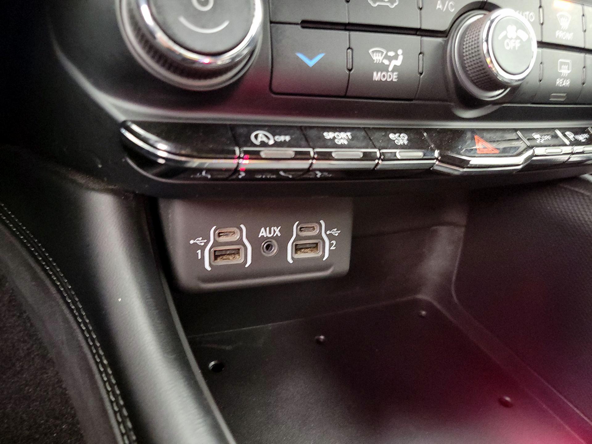 Thumbnail: 2021 Dodge Durango - 18