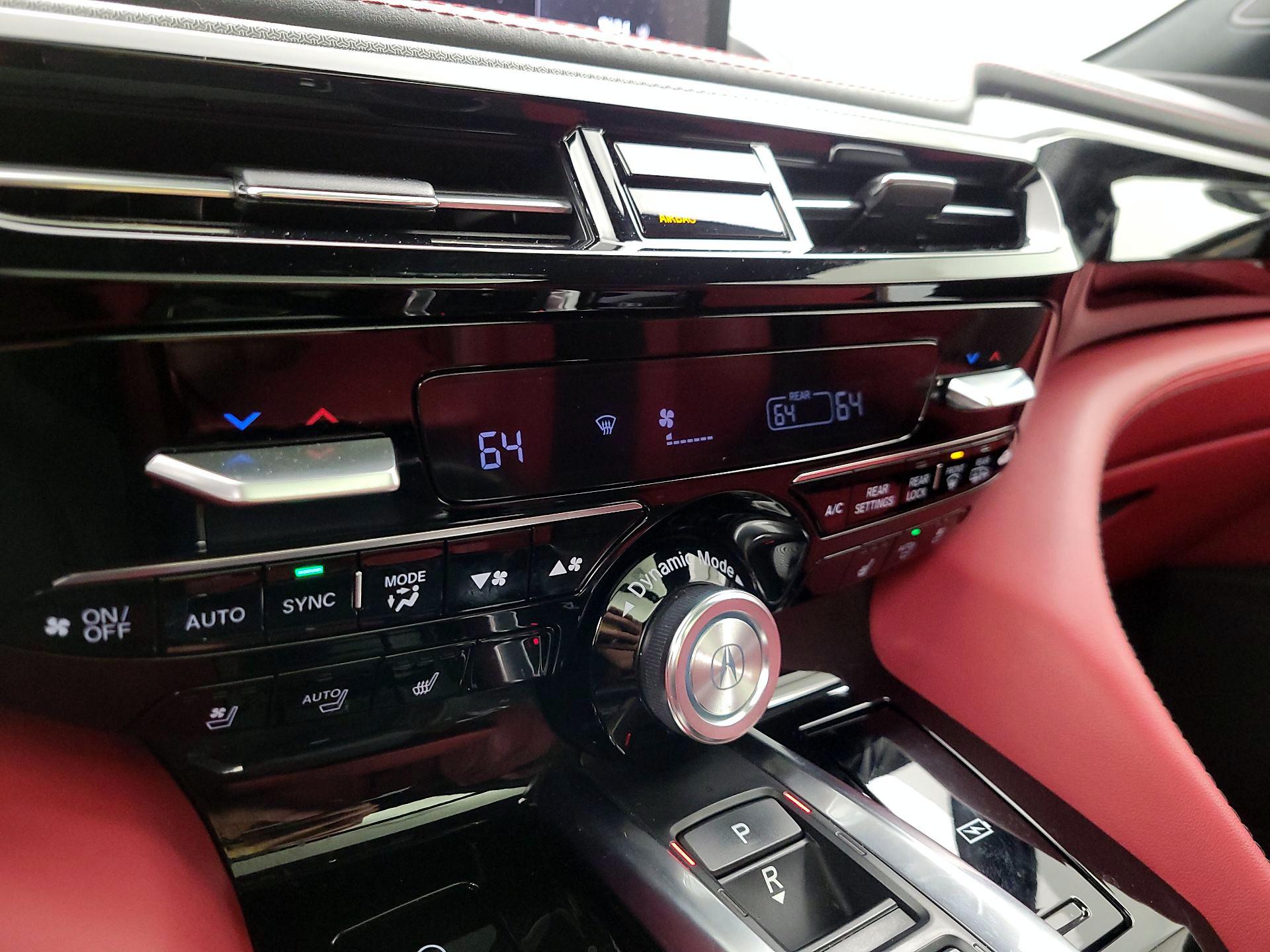 Thumbnail: 2022 Acura MDX - 17