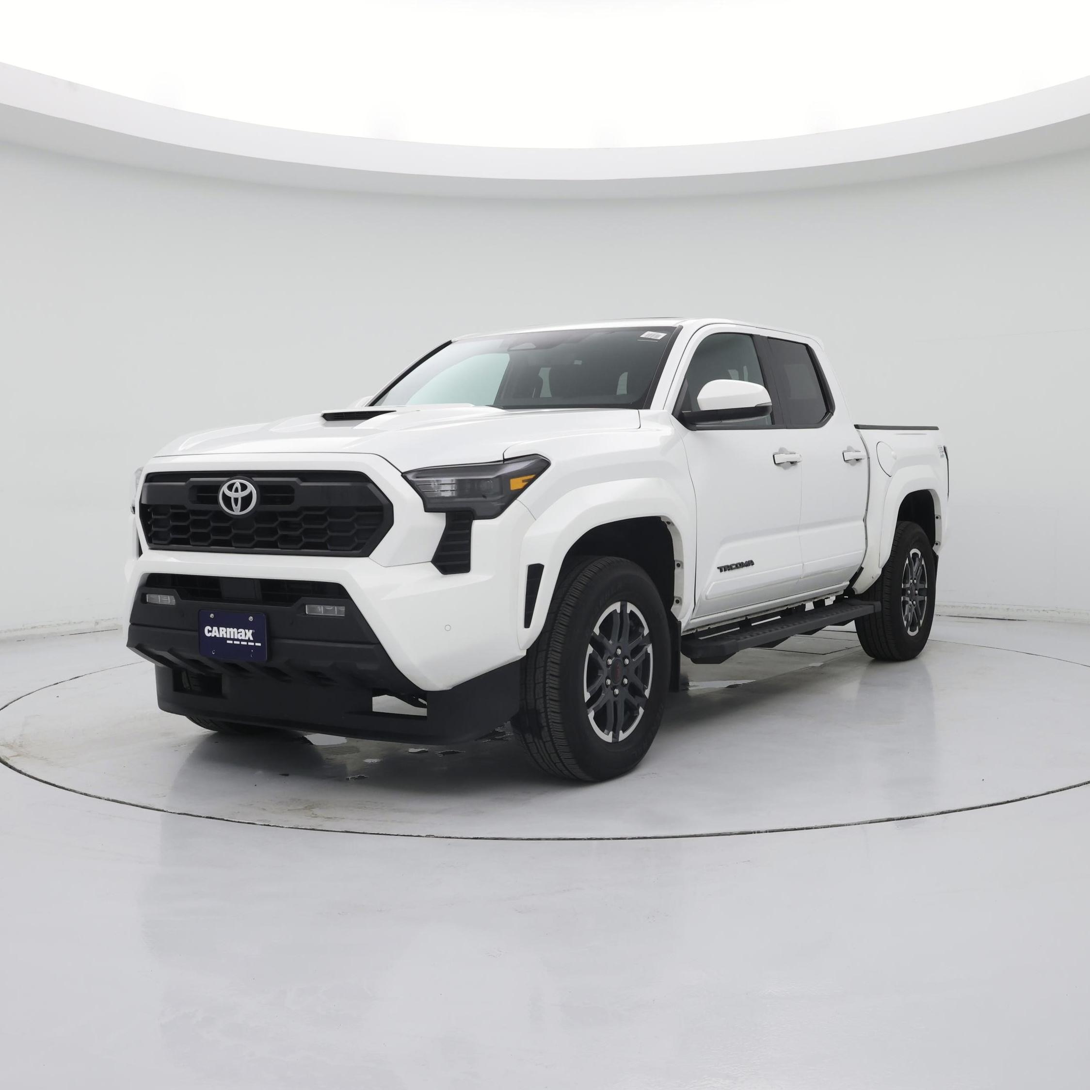 Thumbnail: 2024 Toyota Tacoma - 4