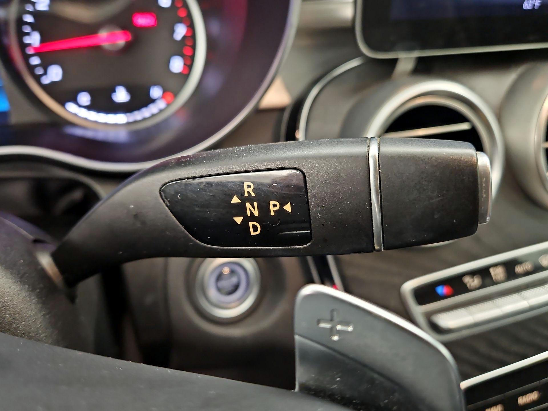 Thumbnail: 2019 Mercedes-Benz C-Class - 17