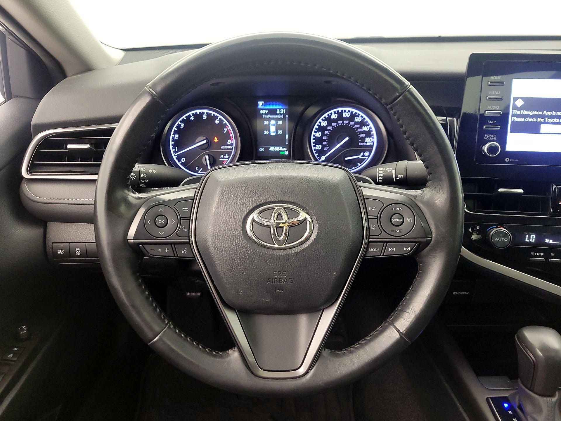 Thumbnail: 2024 Toyota Camry - 10