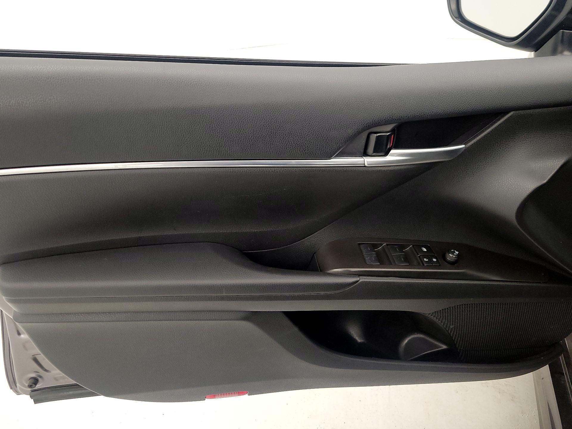 Thumbnail: 2024 Toyota Camry - 12