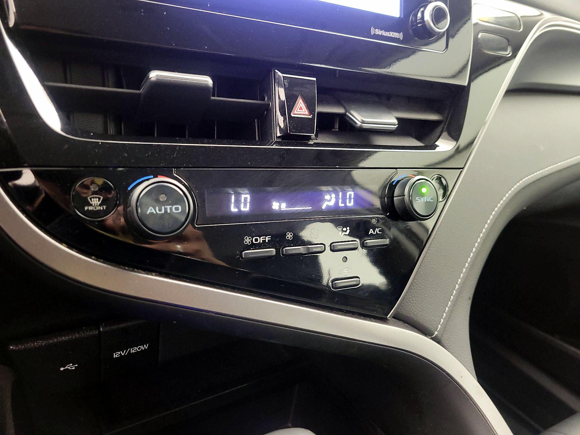 Thumbnail: 2024 Toyota Camry - 16