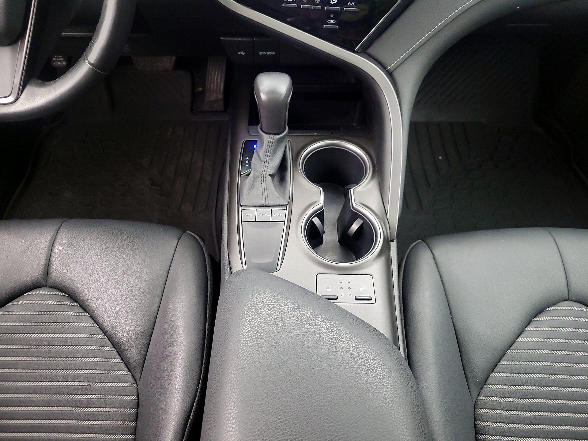 Thumbnail: 2024 Toyota Camry - 17