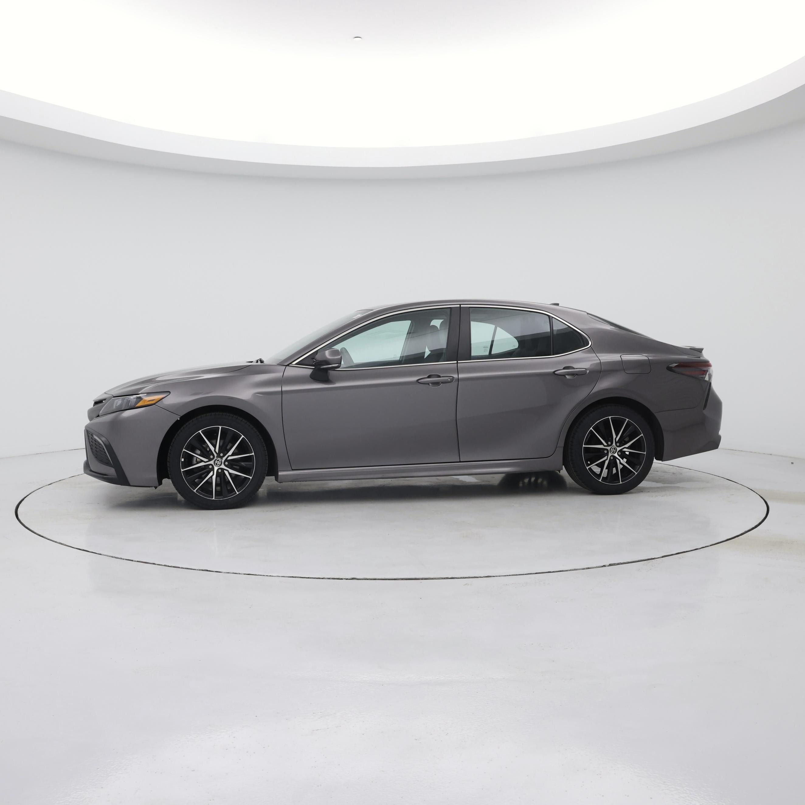 Thumbnail: 2024 Toyota Camry - 3