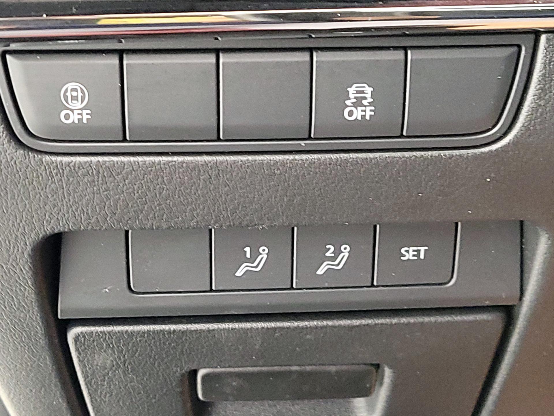 Thumbnail: 2022 Mazda Mazda3 - 13