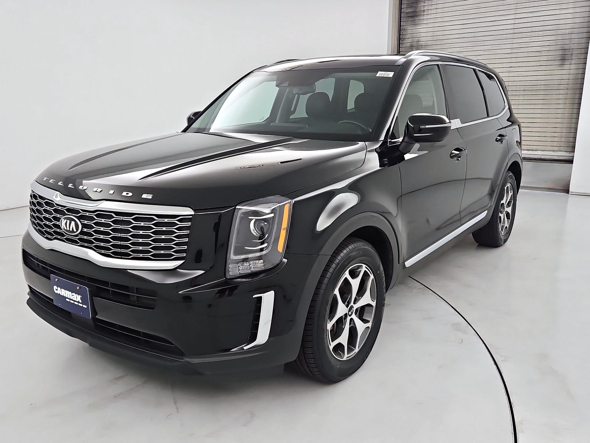Thumbnail: 2020 Kia Telluride - 3