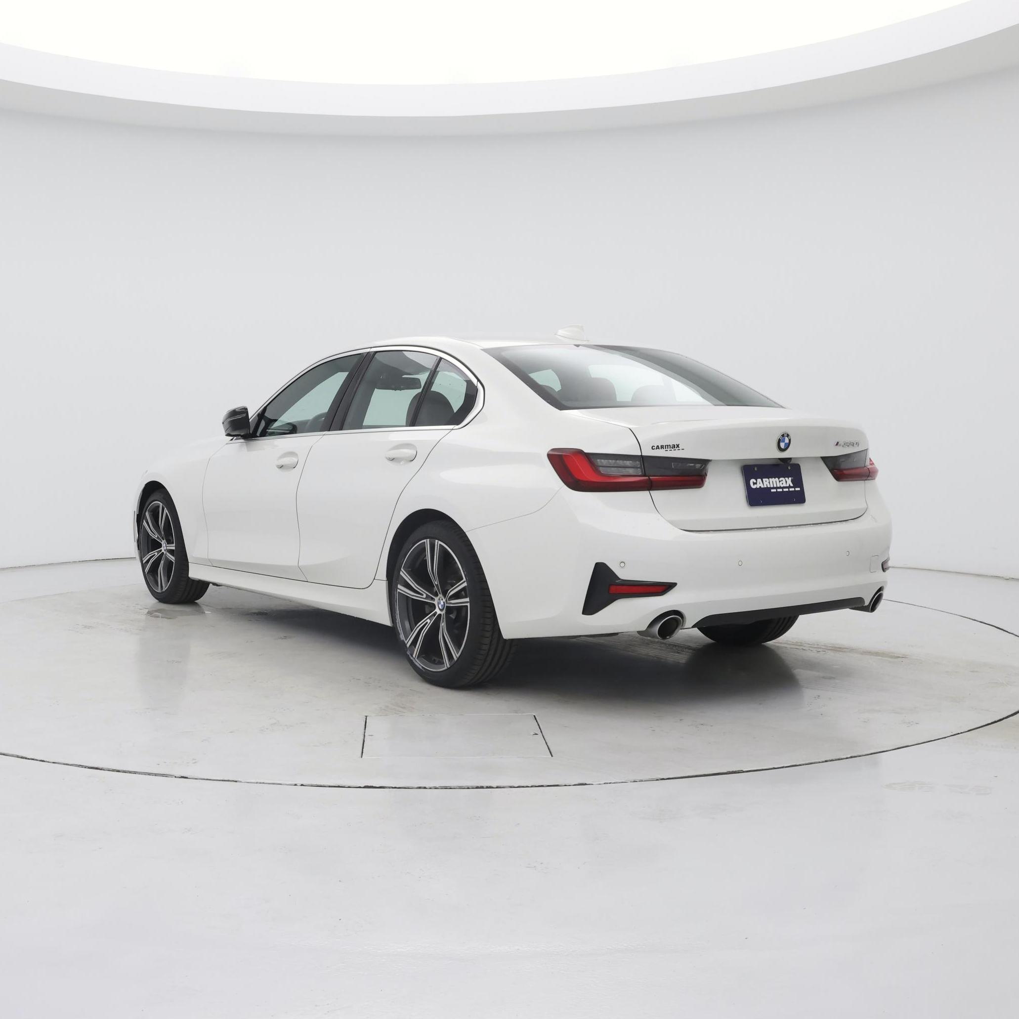 Thumbnail: 2022 BMW 3 Series - 2
