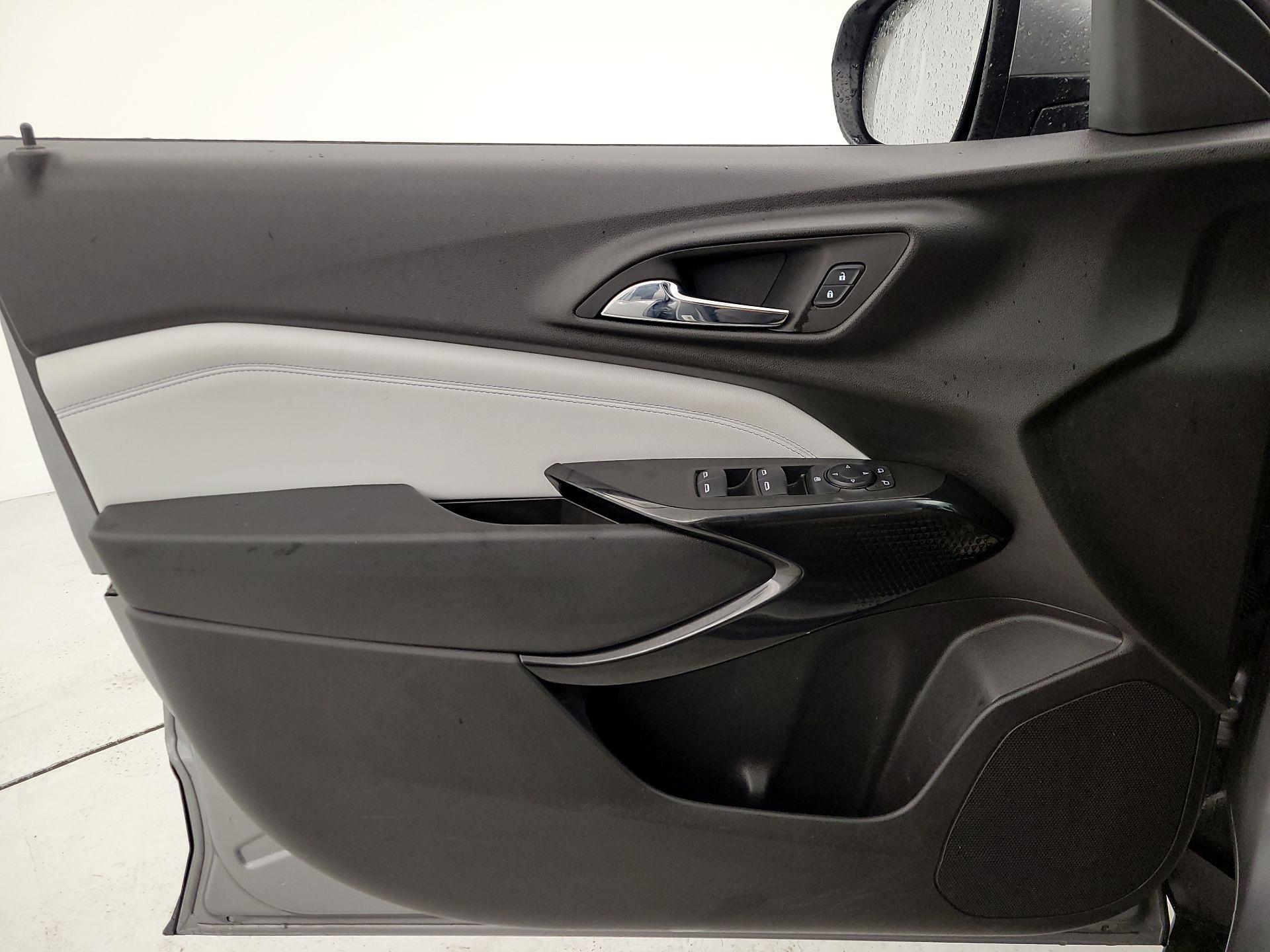 Thumbnail: 2025 Chevrolet Trax - 12