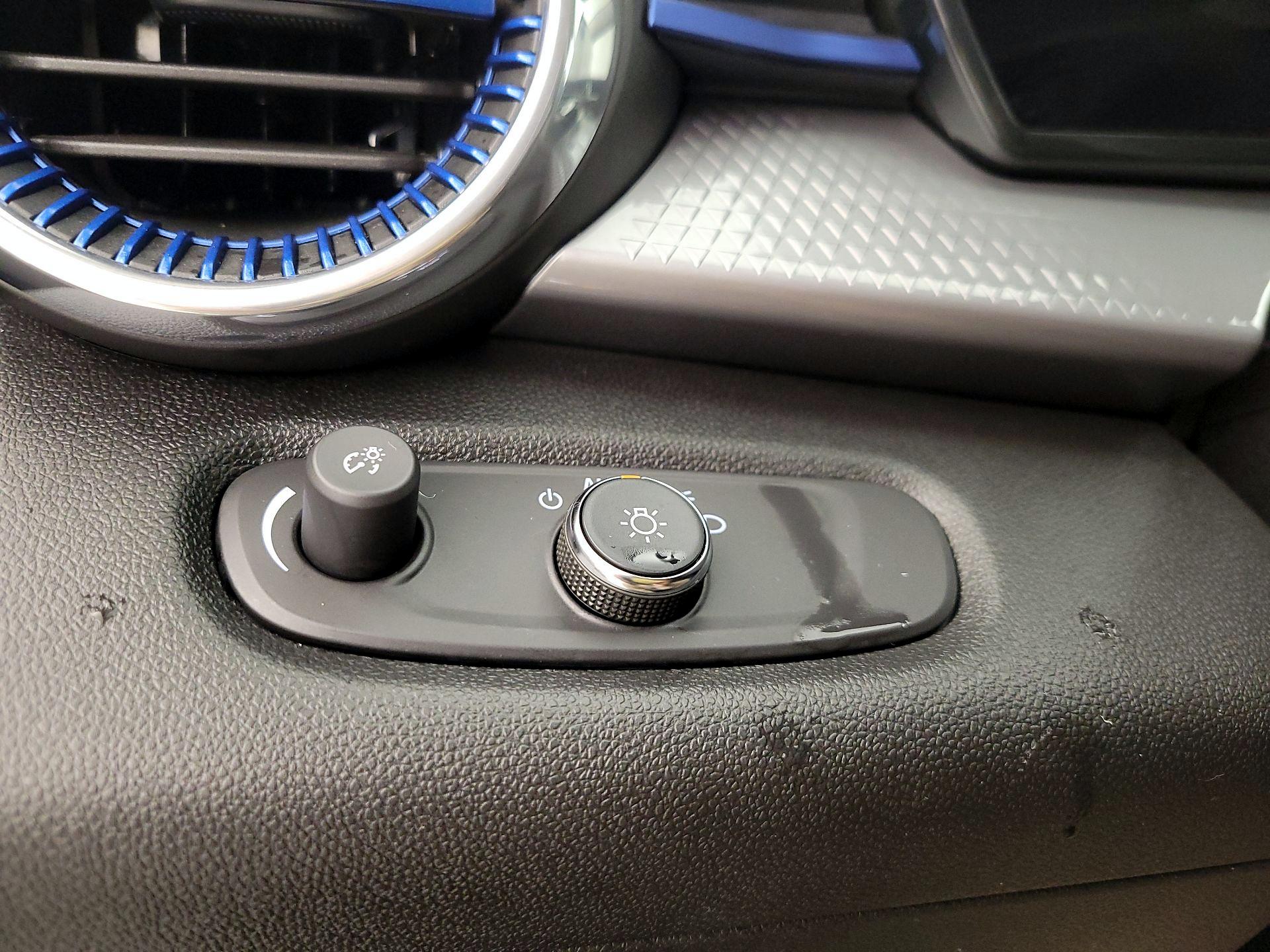 Thumbnail: 2025 Chevrolet Trax - 13