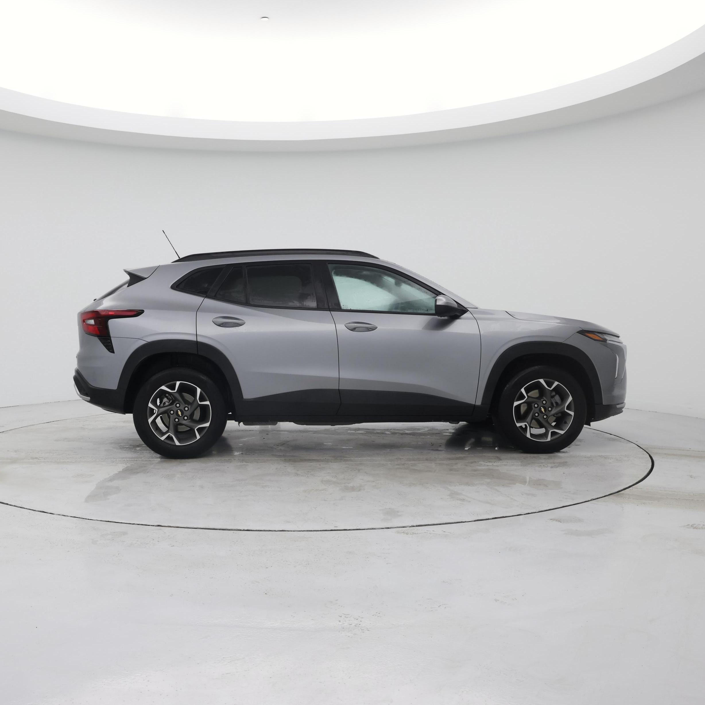 Thumbnail: 2025 Chevrolet Trax - 7