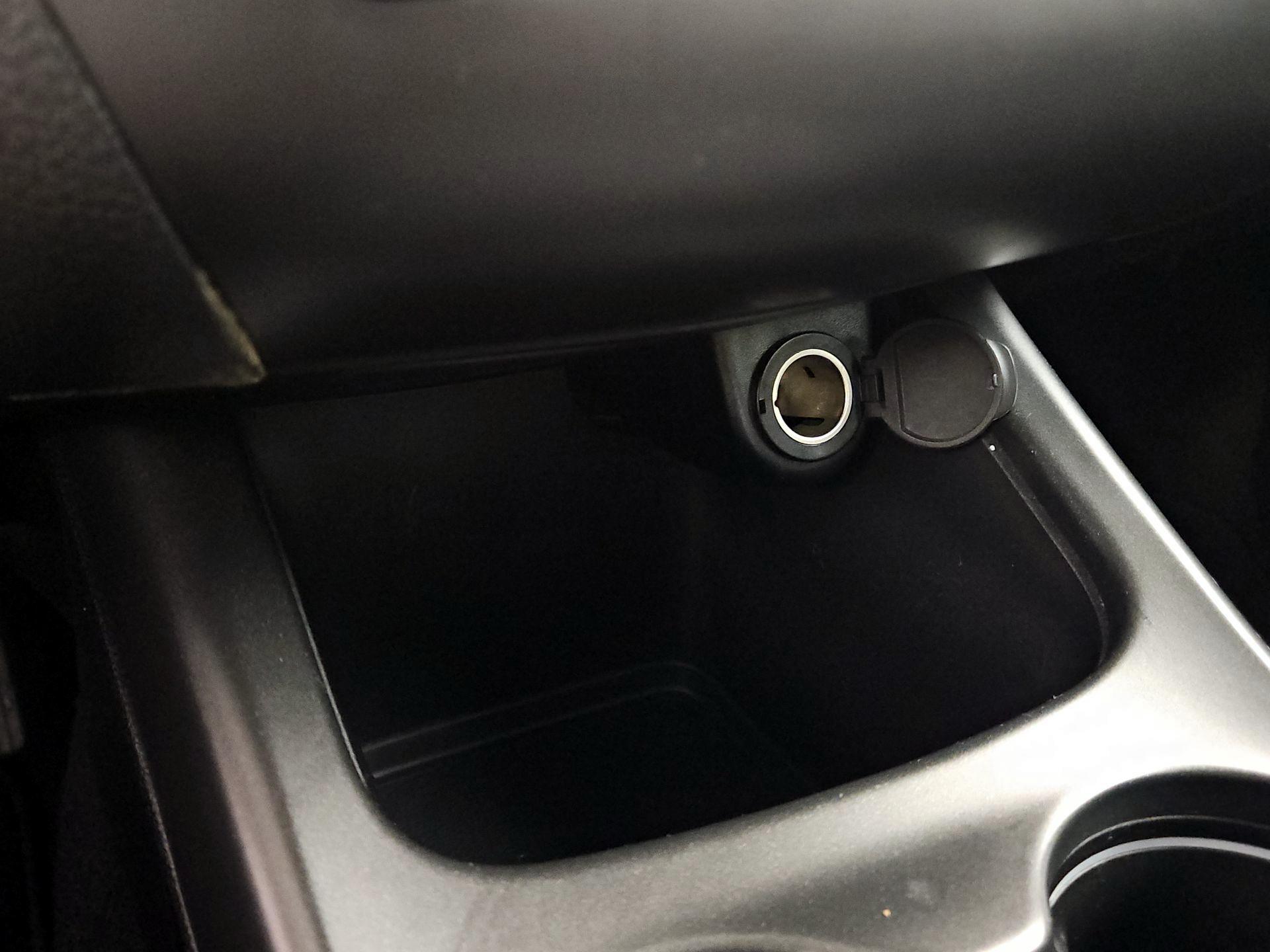 Thumbnail: 2015 Dodge Journey - 18