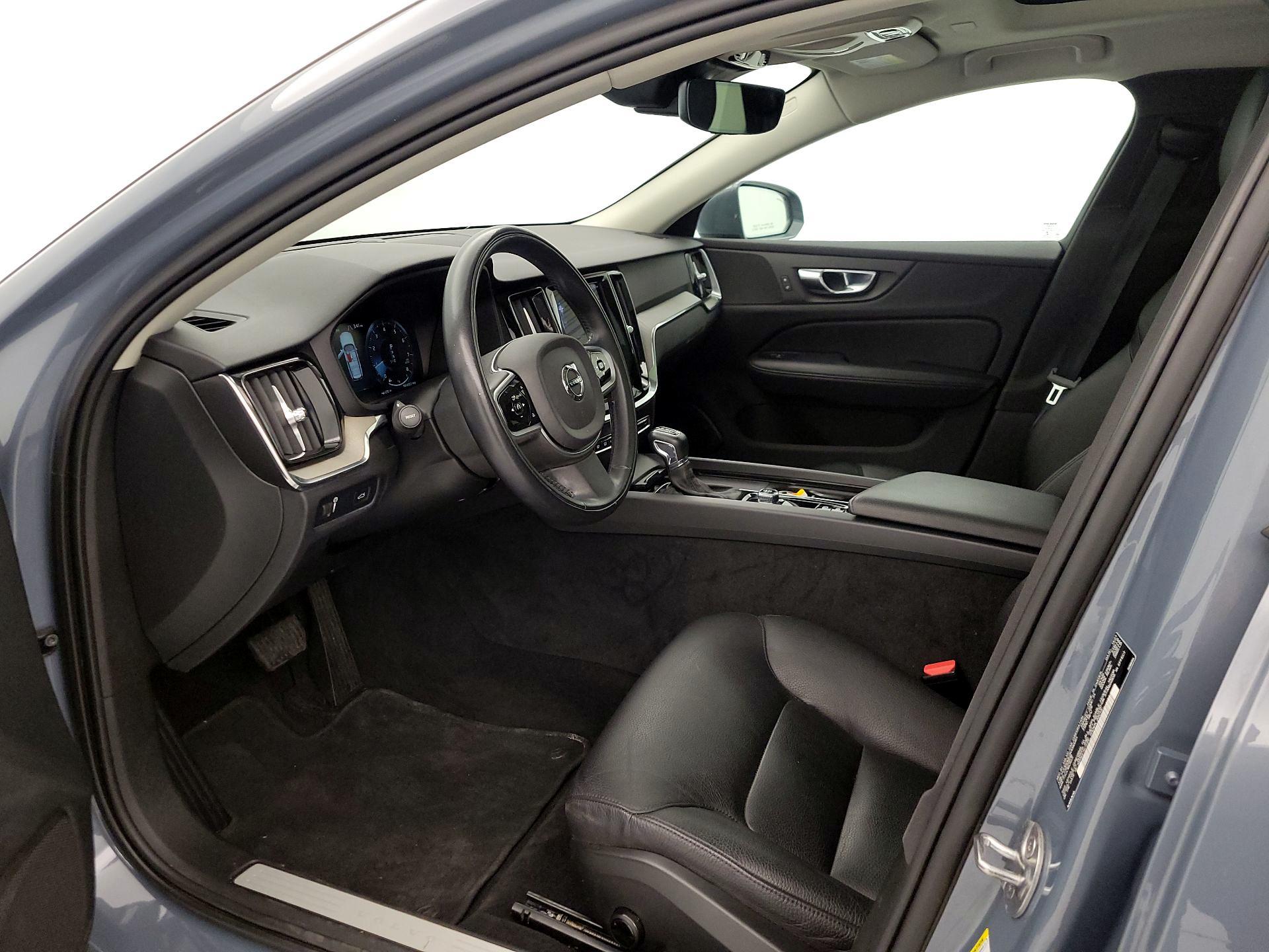 Thumbnail: 2022 Volvo S60 - 11