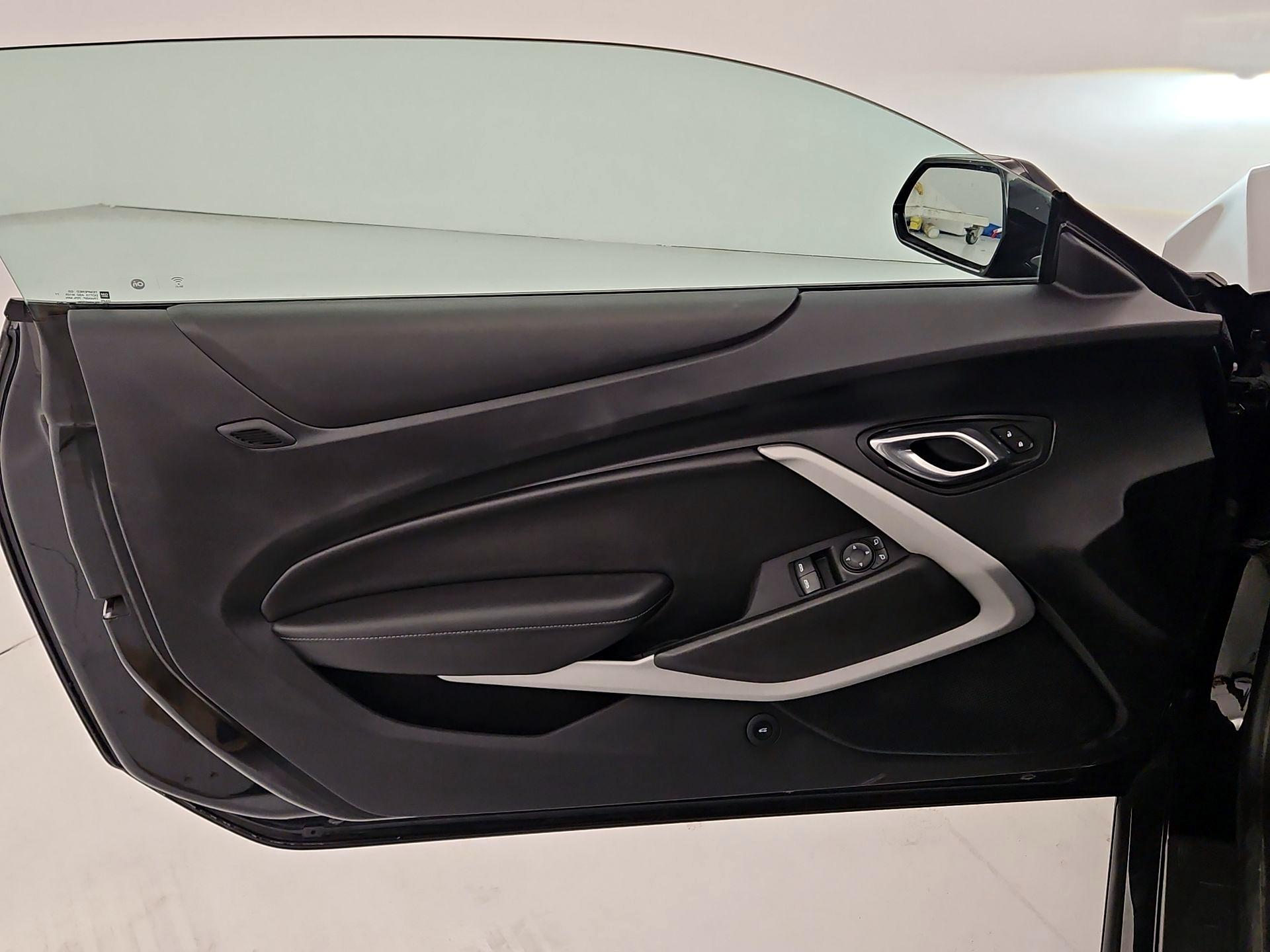 Thumbnail: 2022 Chevrolet Camaro - 12