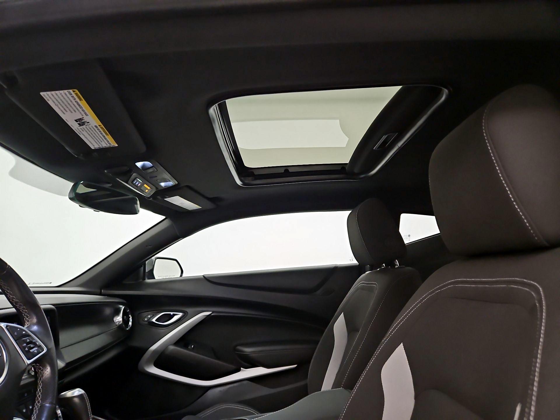 Thumbnail: 2022 Chevrolet Camaro - 18