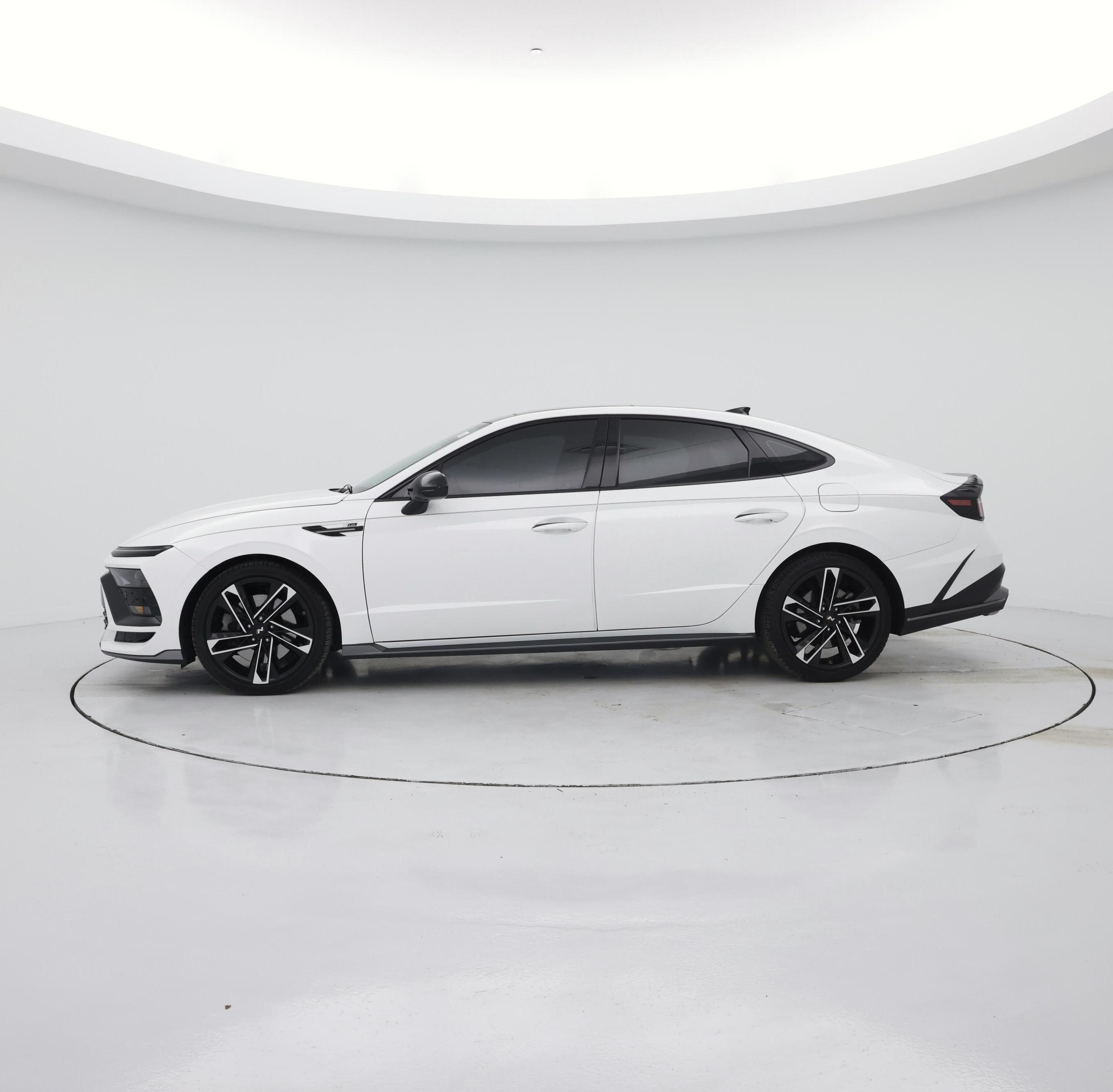Thumbnail: 2024 Hyundai Sonata - 3