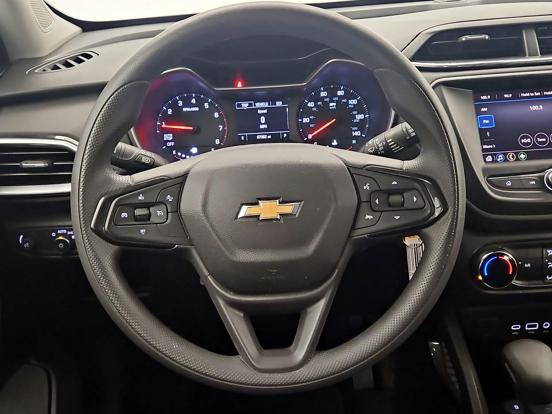Thumbnail: 2021 Chevrolet TrailBlazer - 10