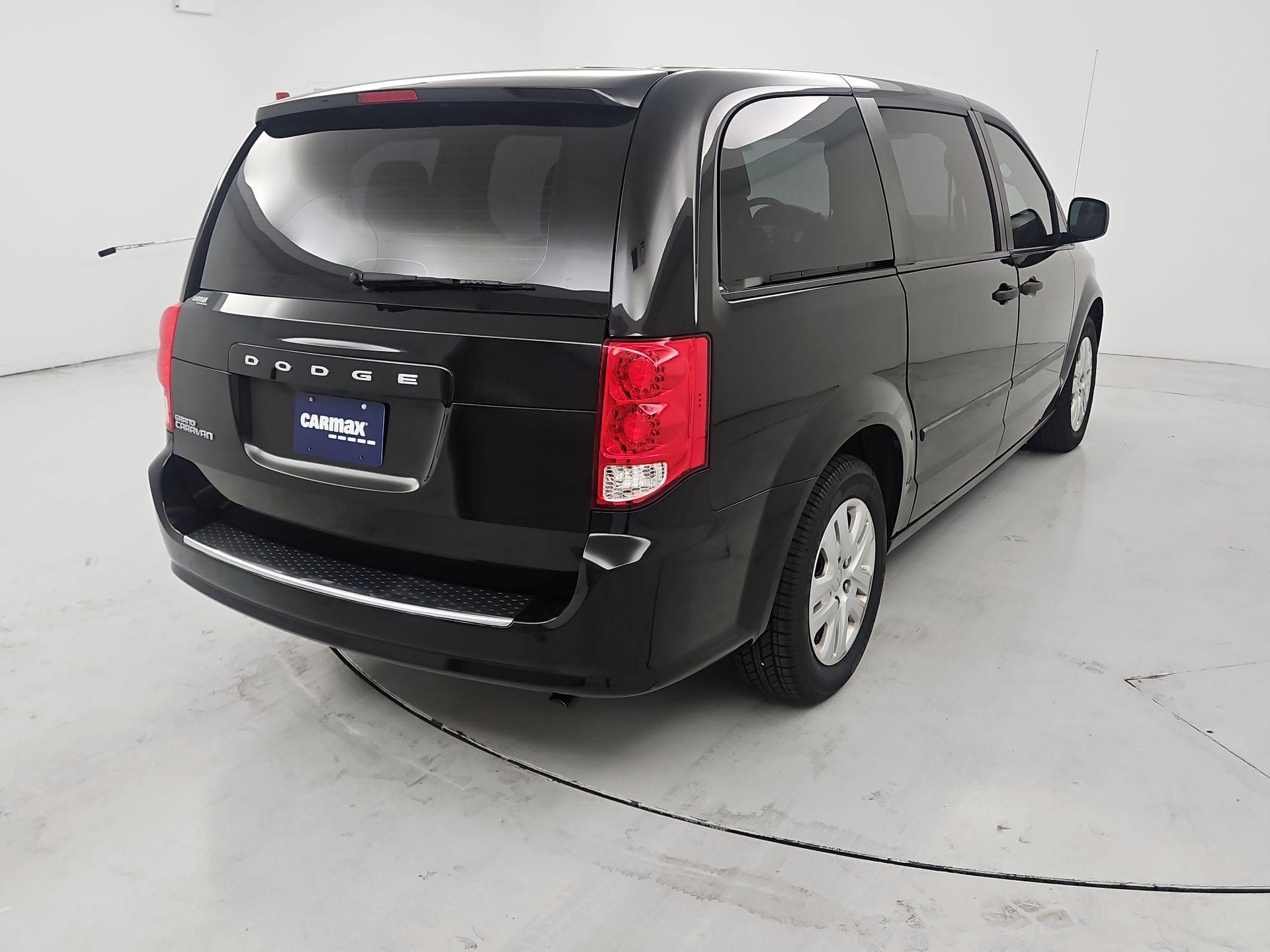 Thumbnail: 2016 Dodge Grand Caravan - 5